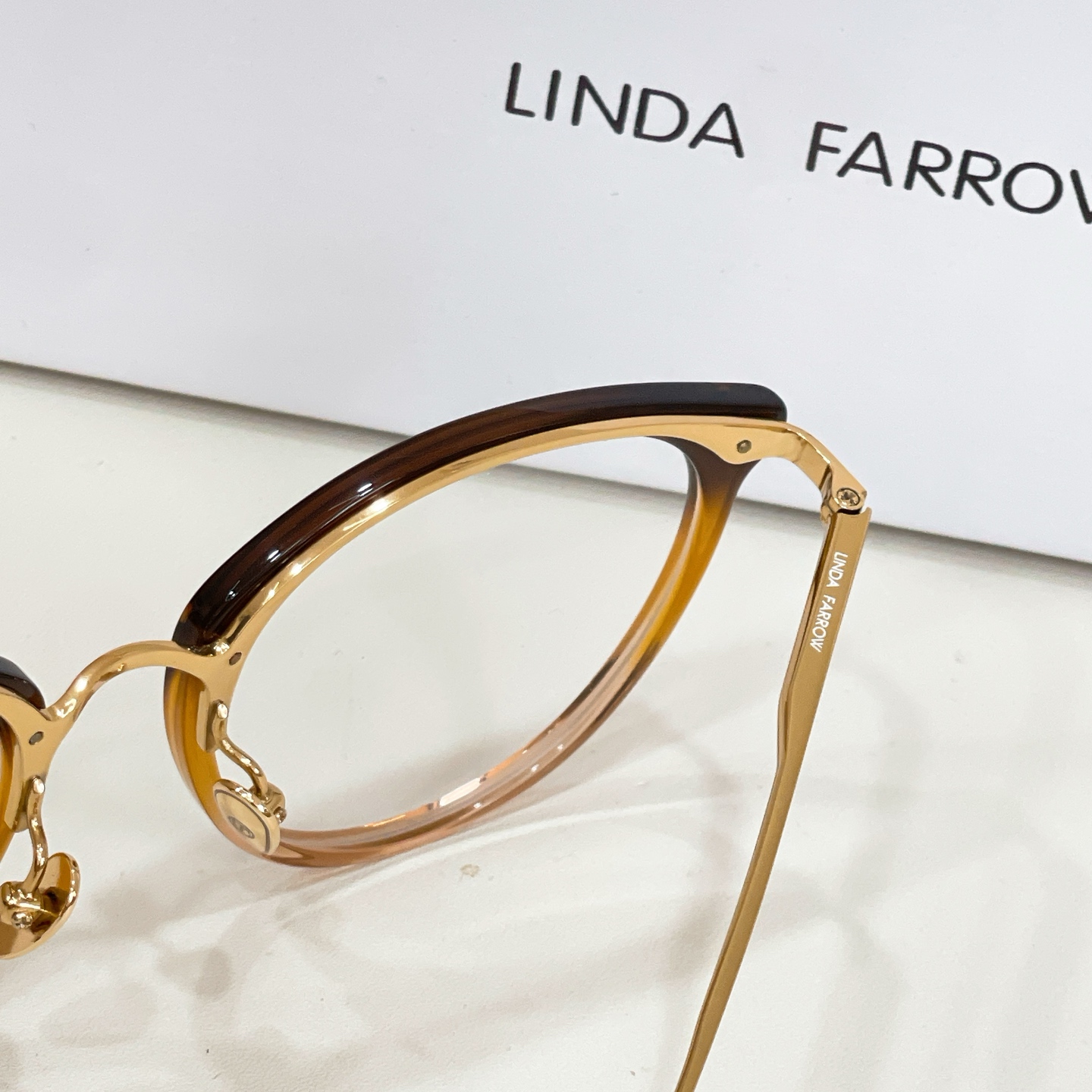 LINDA FARRO*🌟🌟🌟MODEL：9138🌟🌟🌟SIZE:51口20-145🌟🌟🌟钛～～