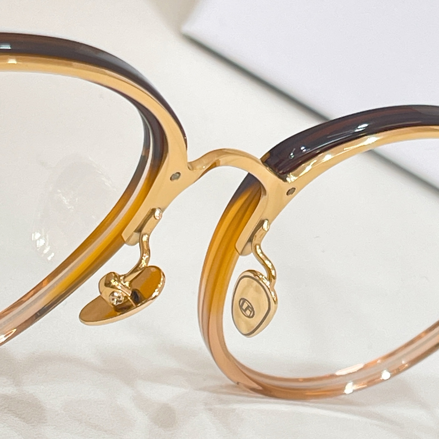 LINDA FARRO*🌟🌟🌟MODEL：9138🌟🌟🌟SIZE:51口20-145🌟🌟🌟钛～～