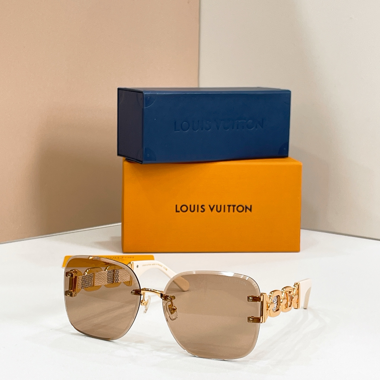LOUIS VUITTO*✨✨✨MODEL：Z2056U✨✨✨ SIZE：65口17-145✨✨✨