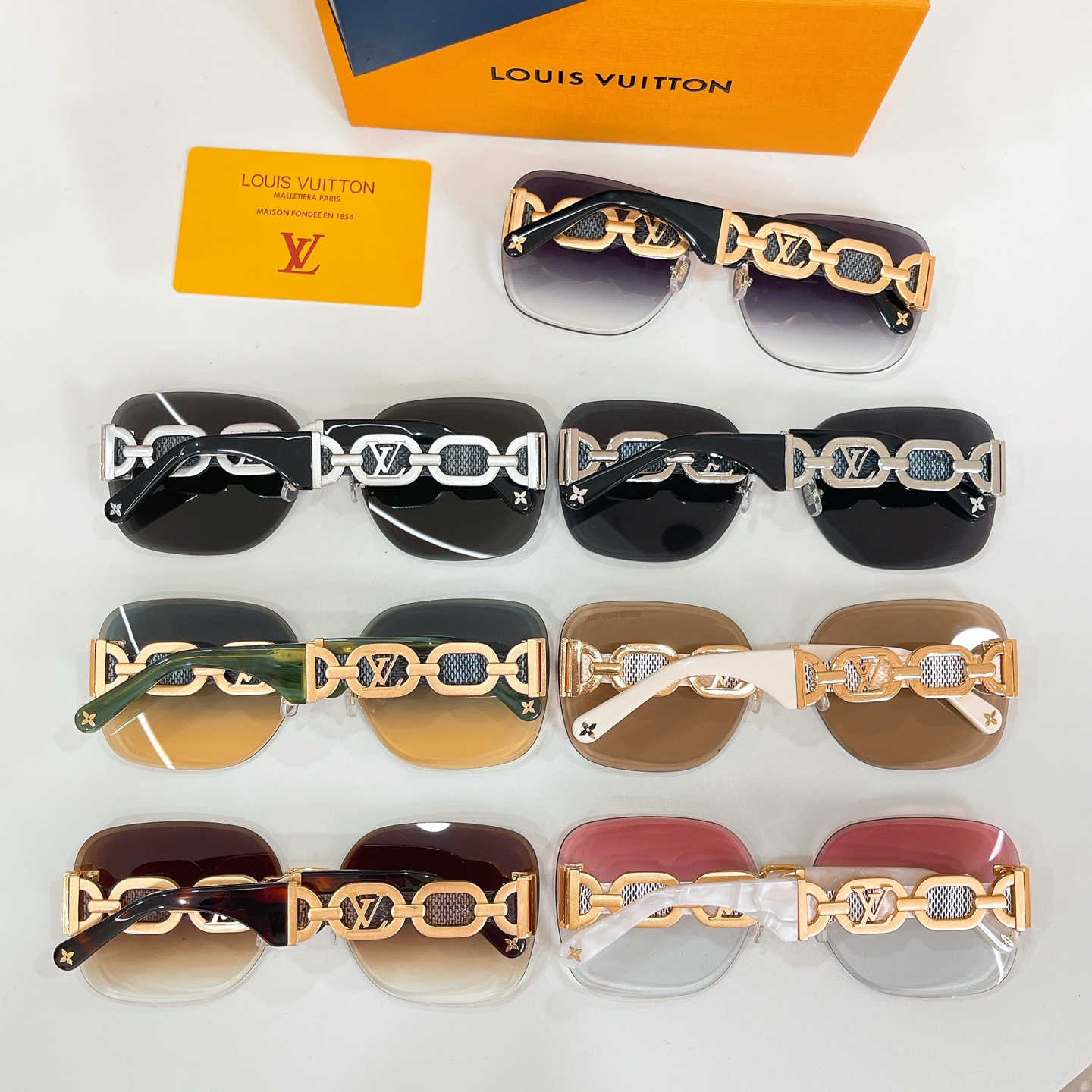 LOUIS VUITTO*✨✨✨MODEL：Z2056U✨✨✨ SIZE：65口17-145✨✨✨