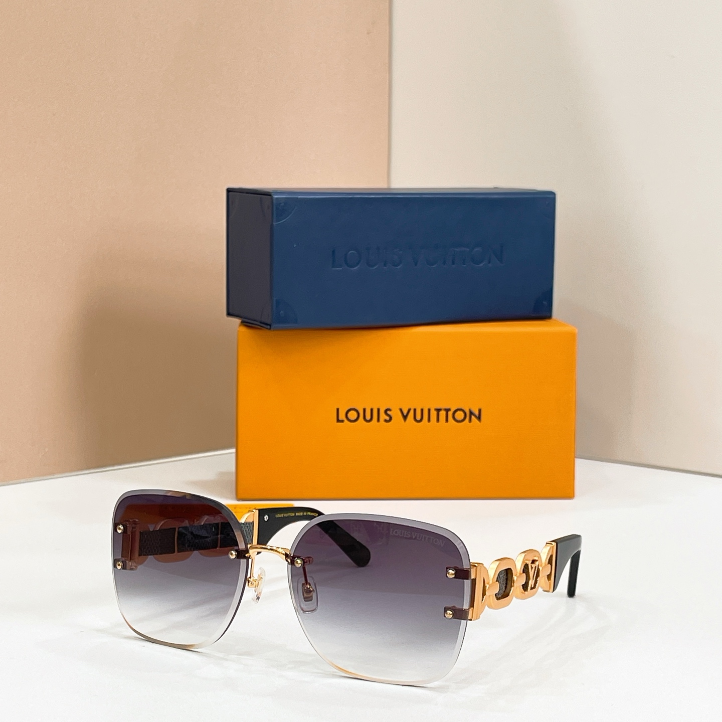 LOUIS VUITTO*✨✨✨MODEL：Z2056U✨✨✨ SIZE：65口17-145✨✨✨