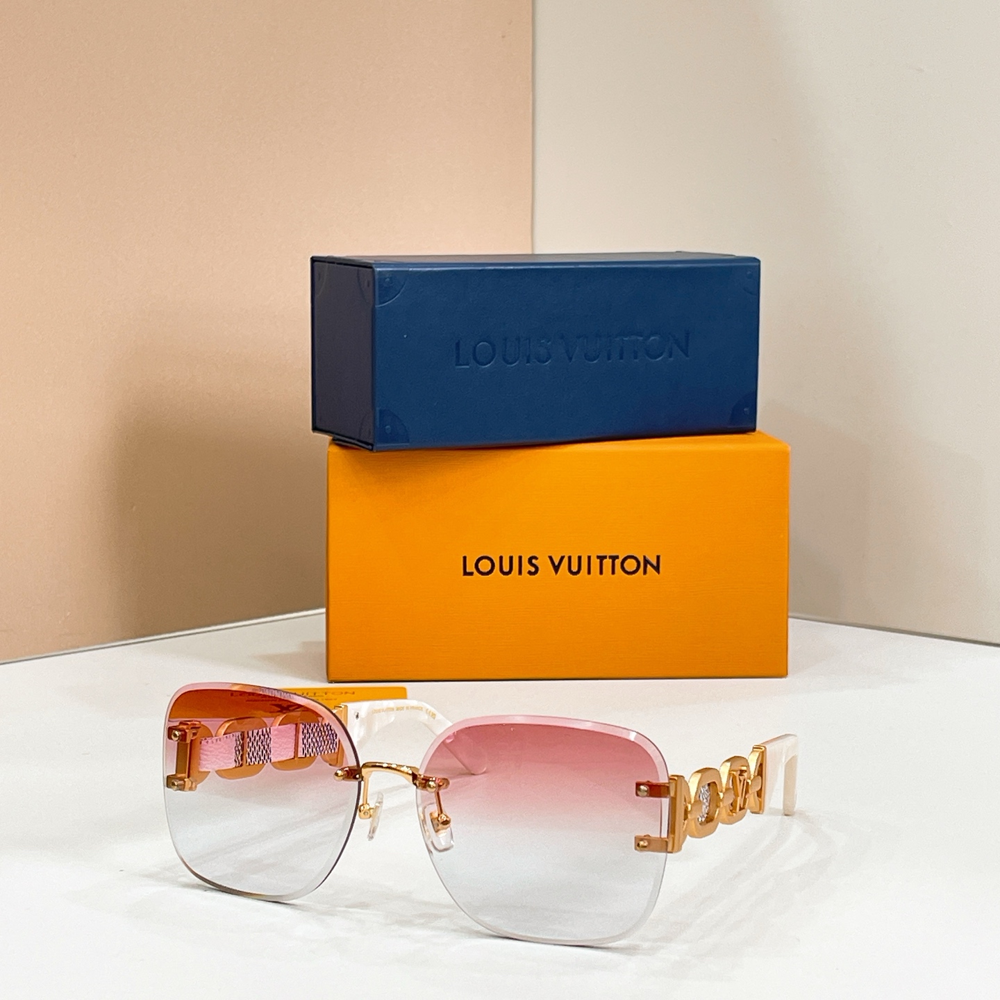 LOUIS VUITTO*✨✨✨MODEL：Z2056U✨✨✨ SIZE：65口17-145✨✨✨