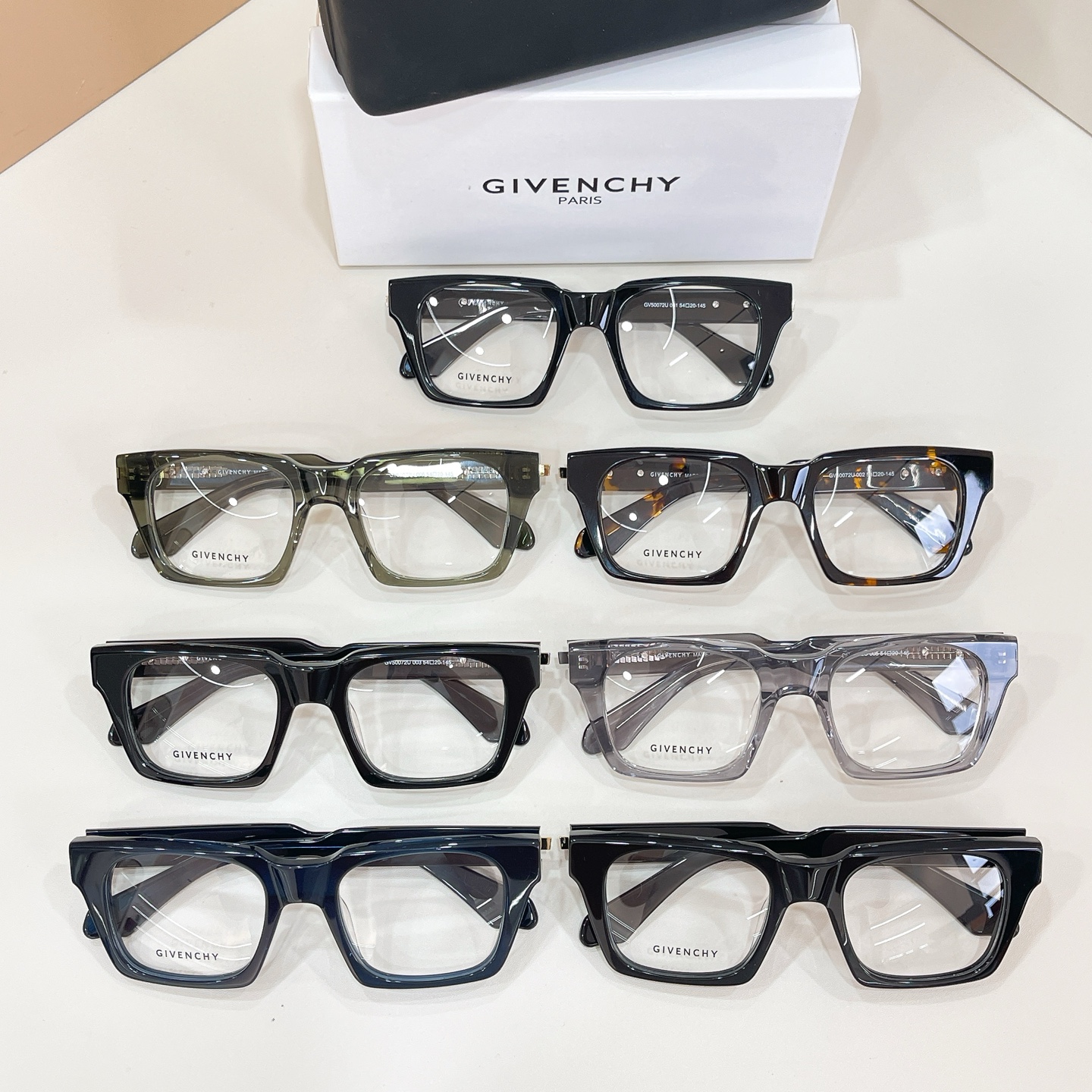 GIVENCH*⭐️⭐️⭐️MODEL：GV50062U⭐️⭐️⭐️SIZE：54口20-145⭐️⭐️