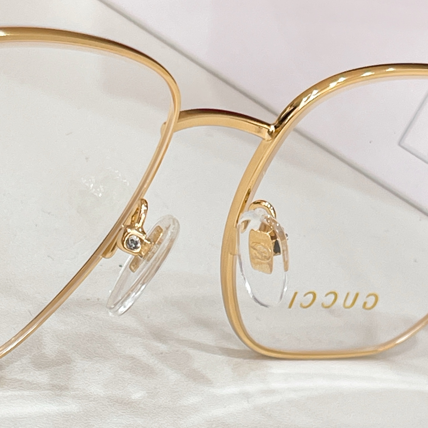 GUCC*🐝🐝🐝MODEL：GG2140O🐝🐝🐝SIZE：53口20-145🐝🐝