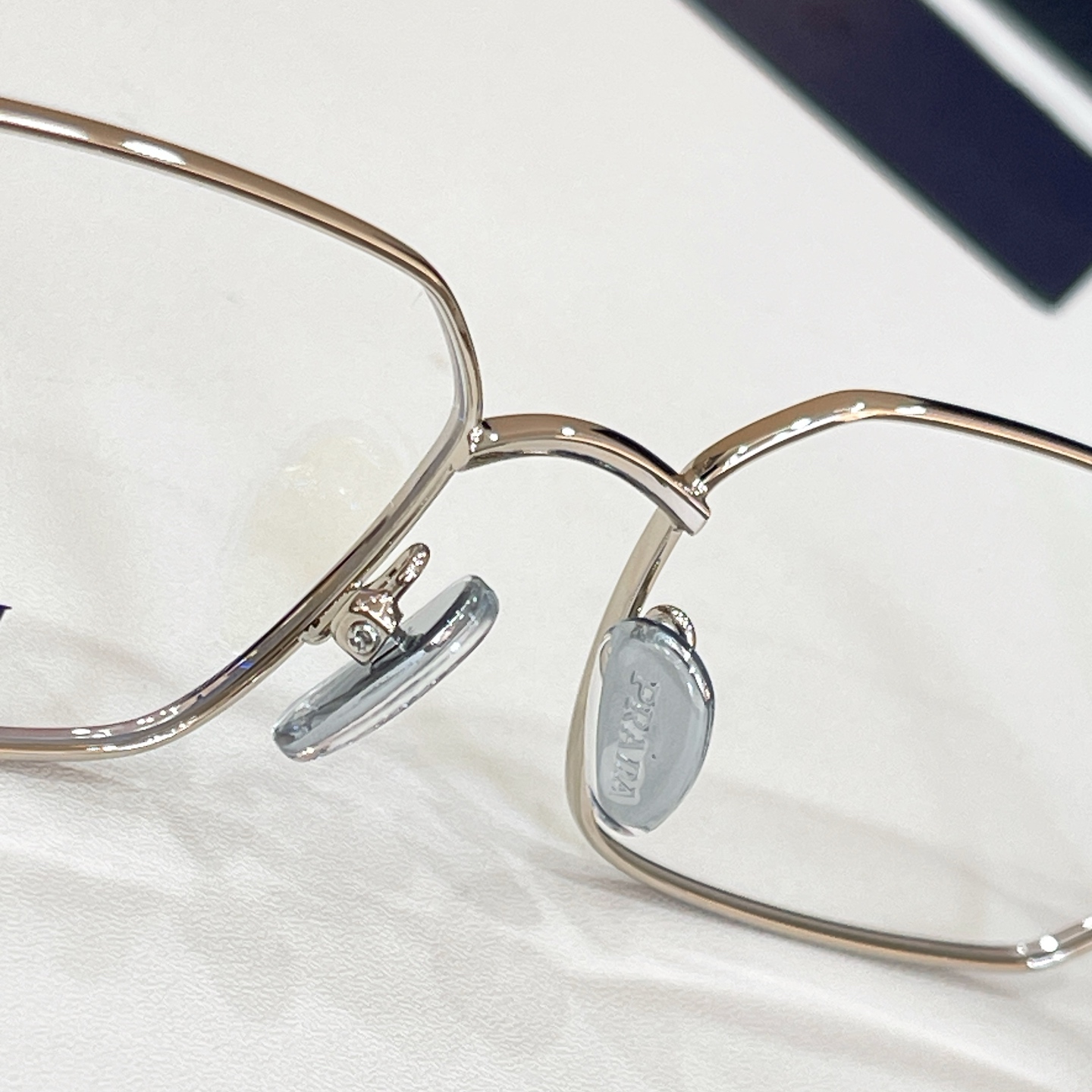 PRAD*✨✨✨MODEL：VPR A53✨✨✨SIZE：54口17-140✨✨✨