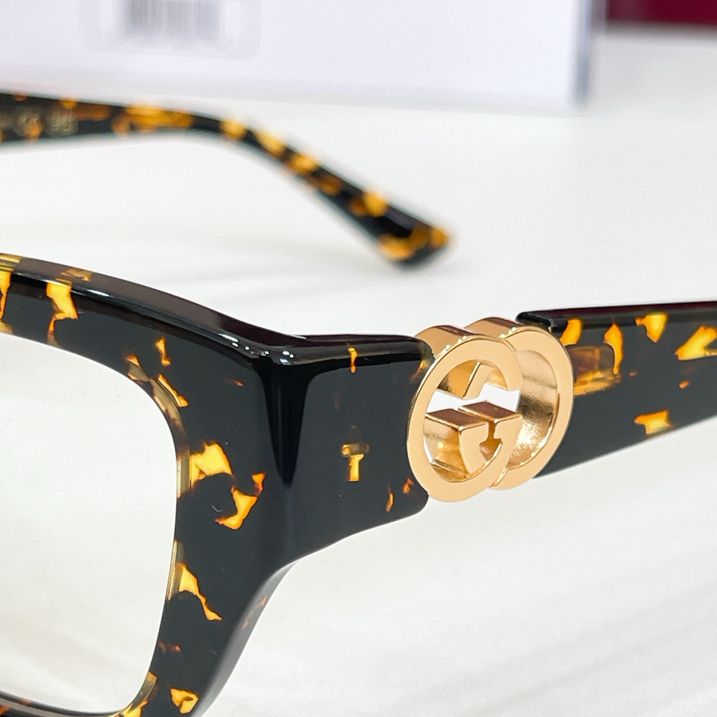 GUCC*🐝🐝🐝MODEL：GG2125O🐝🐝🐝SIZE：52口18-135🐝🐝