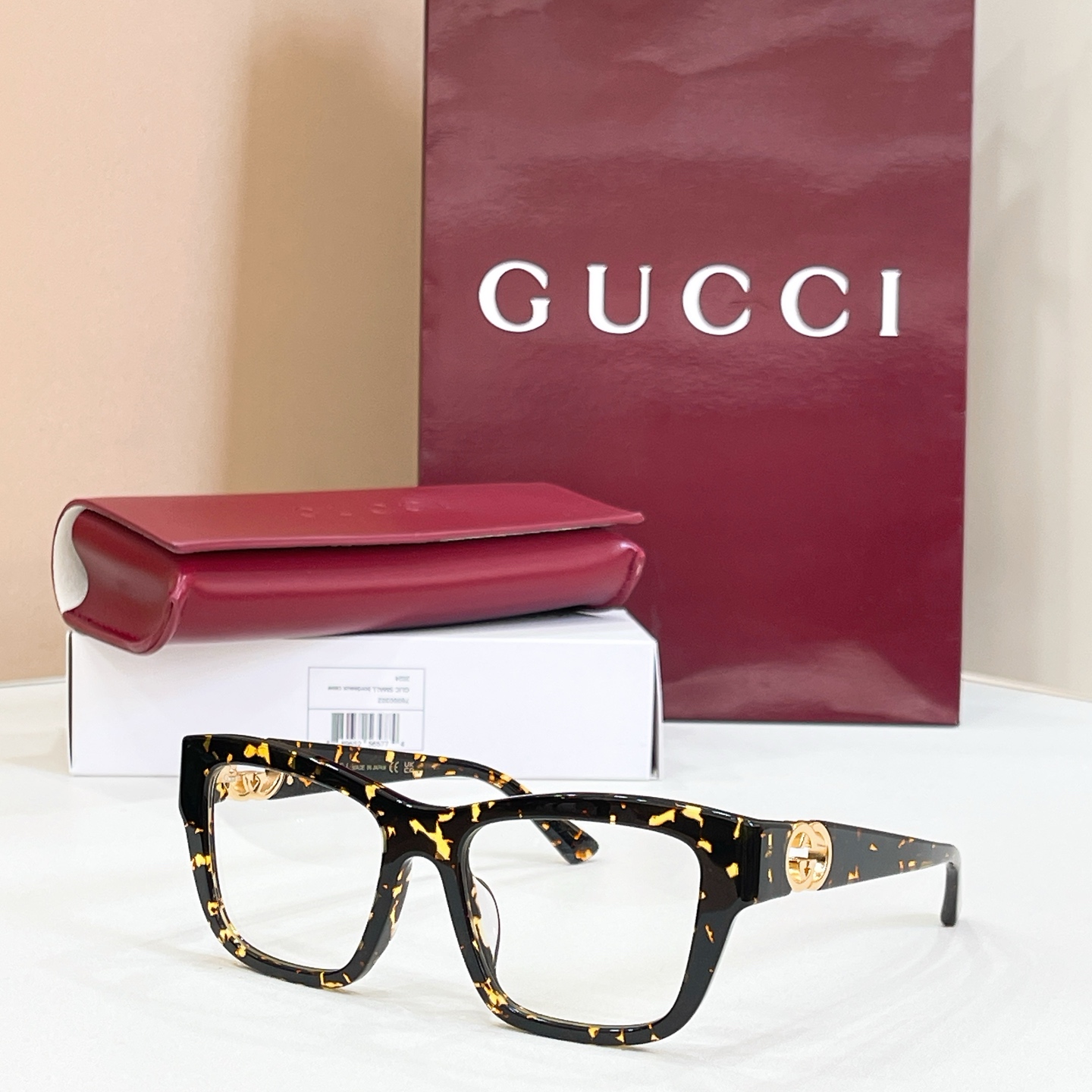 GUCC*🐝🐝🐝MODEL：GG2124O🐝🐝🐝SIZE：52口18-135🐝🐝