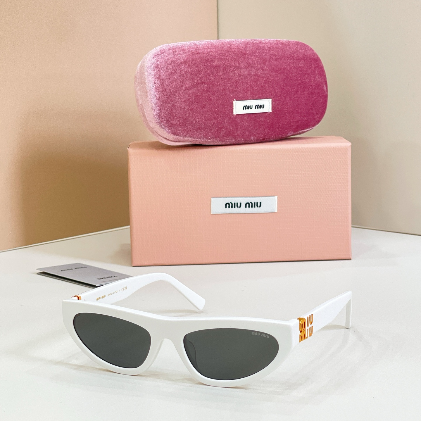 MIUMIU MU 07ZS Sunglasses White Acetate Cat Eye