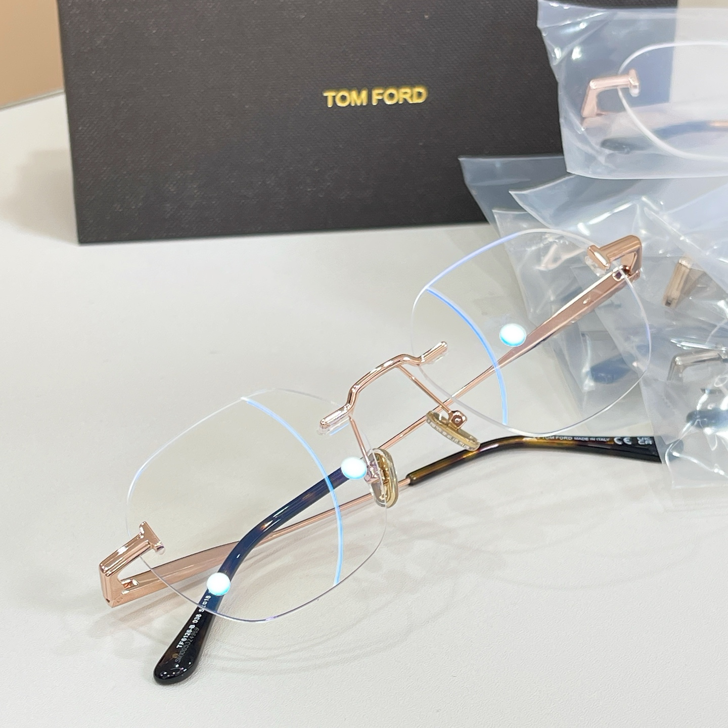 TOM FOR*💫💫💫MODEL：TF6126💫💫💫SIZE：52口18-145💫💫💫高版本～～