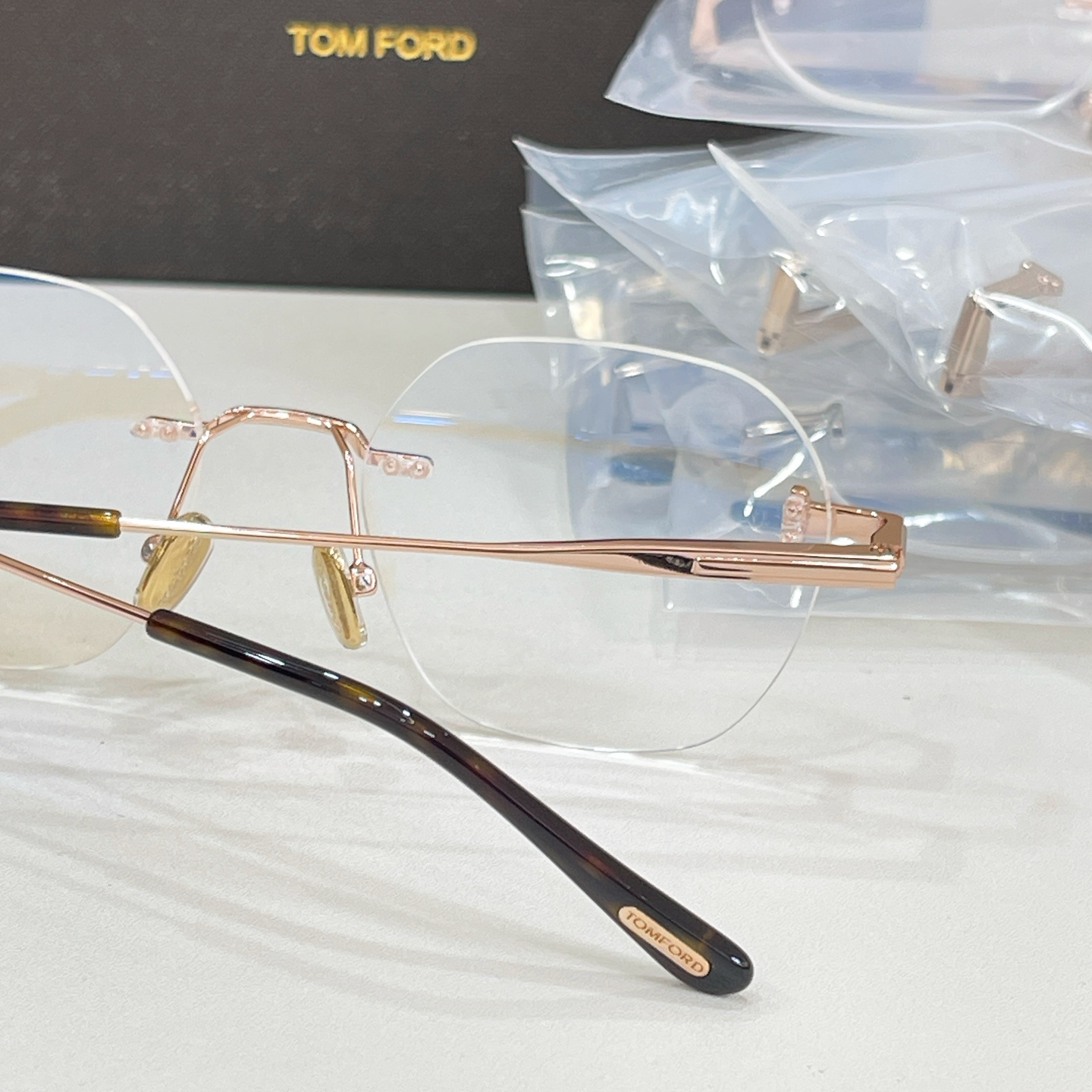 TOM FOR*💫💫💫MODEL：TF6126💫💫💫SIZE：52口18-145💫💫💫高版本～～
