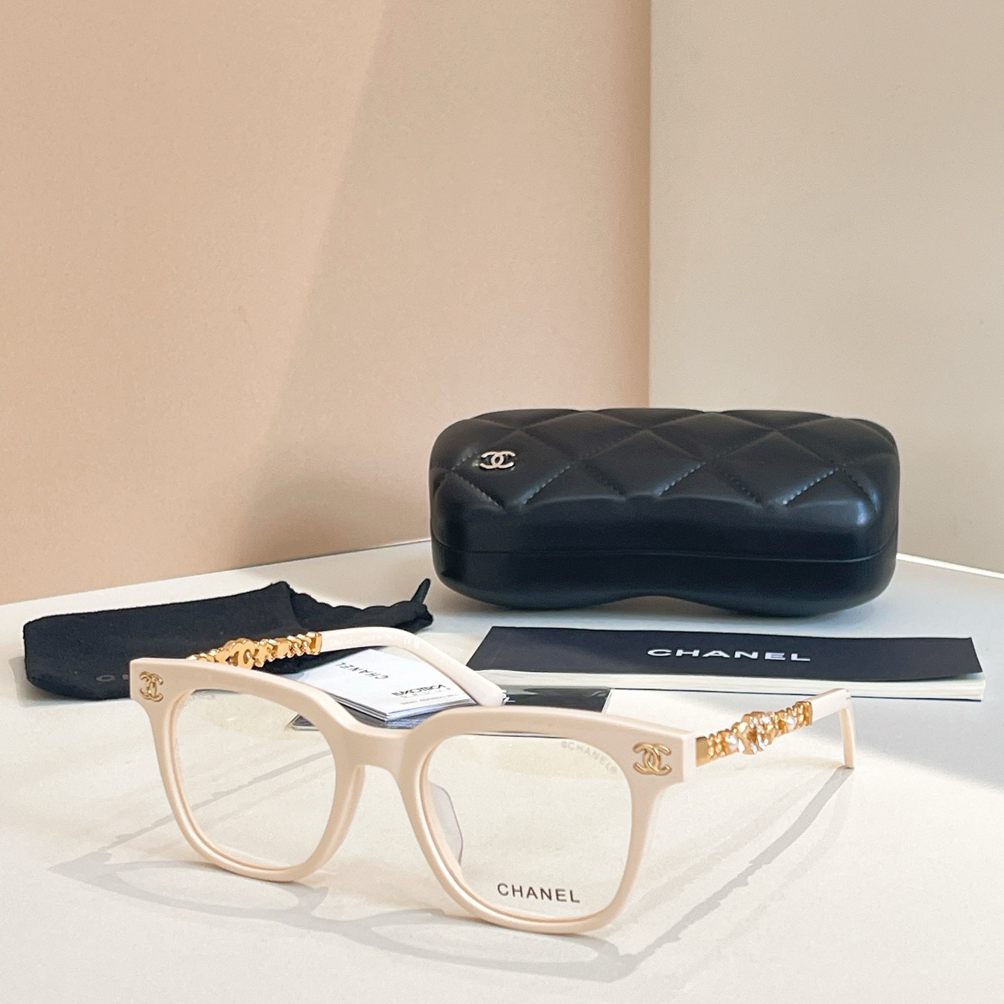 Chanel CHANE* SIZE：57口17-142