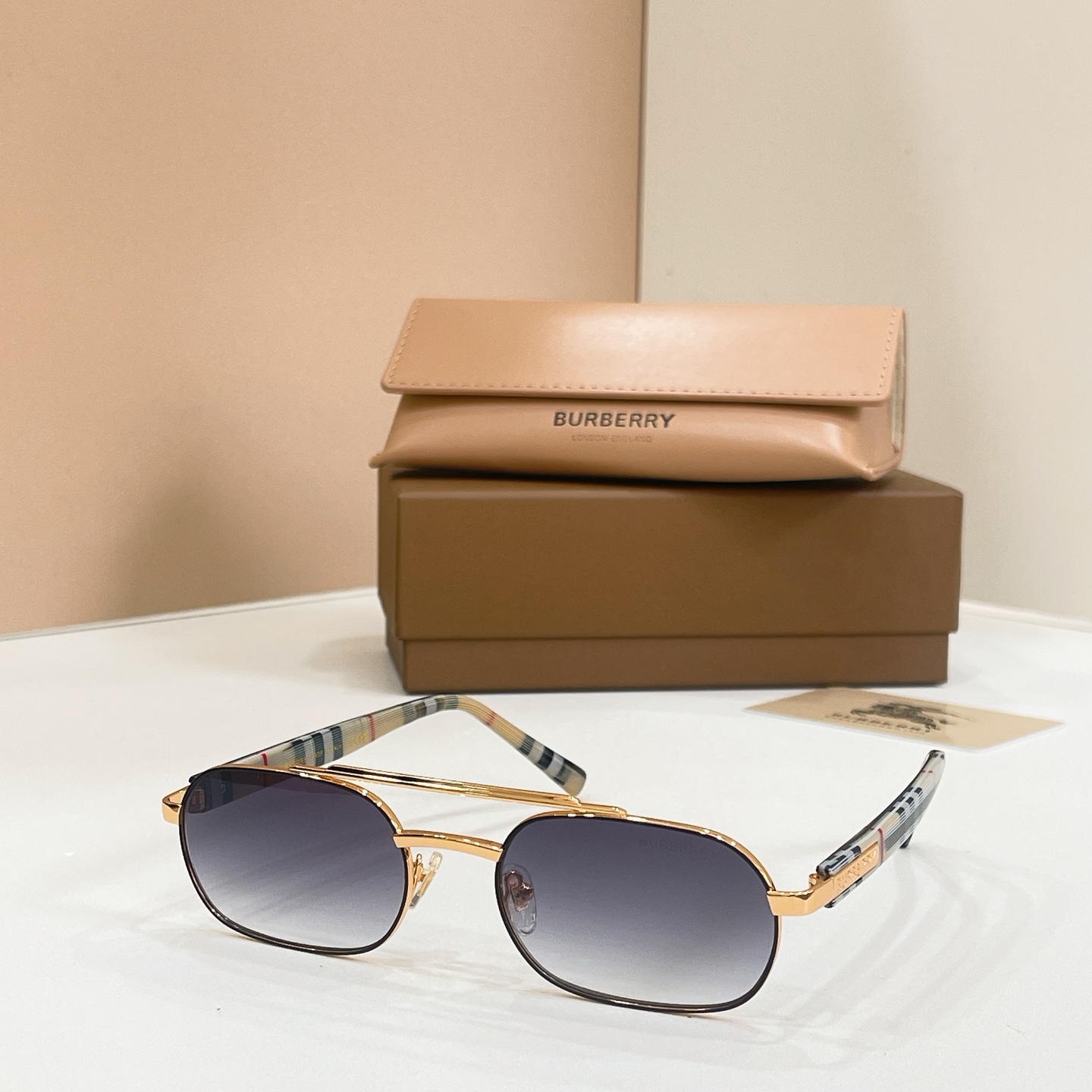 Burberry BURBERR* MODEL：BE 2246 SIZE：57口20-145