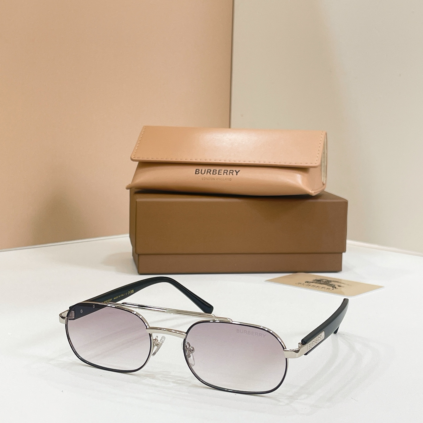 Burberry BURBERR* MODEL：BE 2246 SIZE：57口20-145