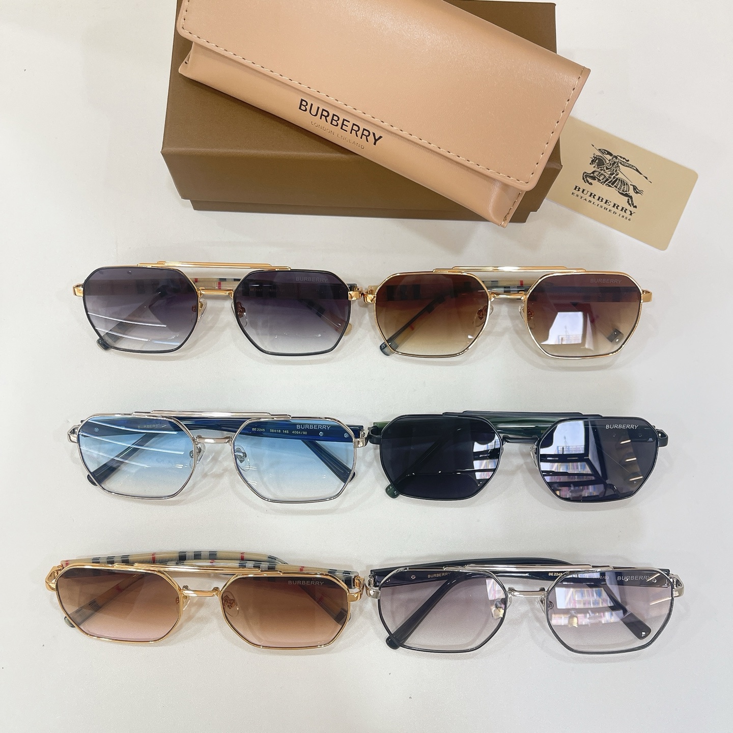 Burberry BURBERR* MODEL：BE 2245 SIZE：58口18-145