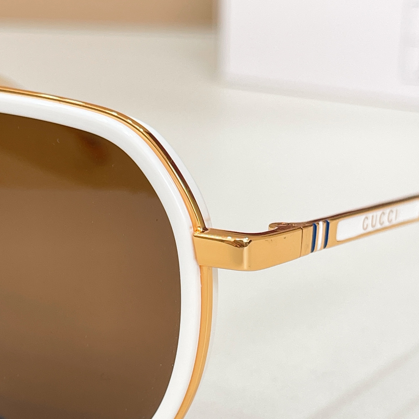 Gucci Gucci MODEL：GG1648 SIZE：52口20-140