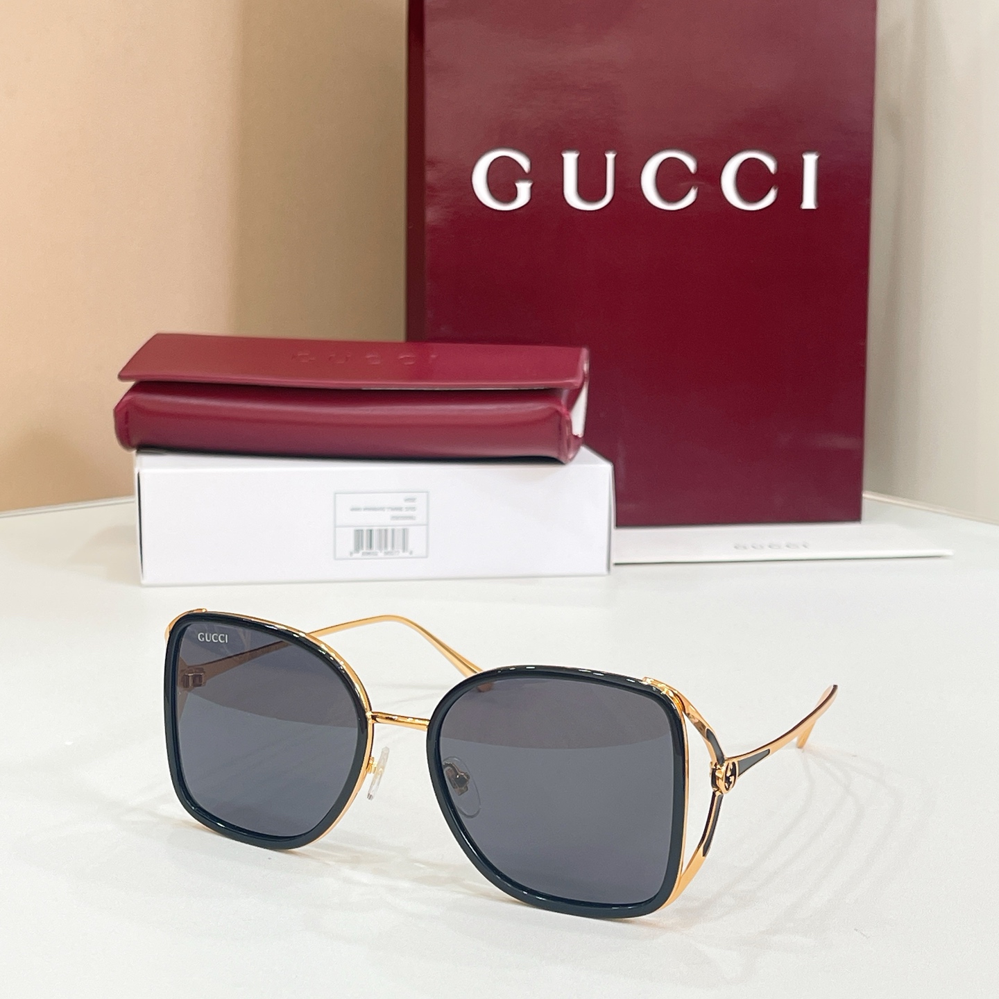 Gucci 14016073Gucci MODEL：GG2180S SIZE：56口19-140