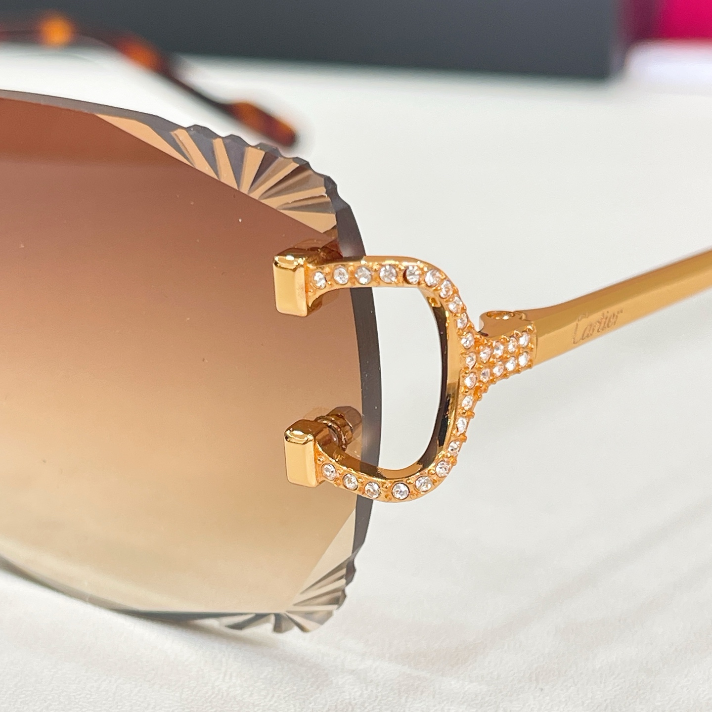 Cartier 15018076Cartie* MODEL：CT01834O SIZE