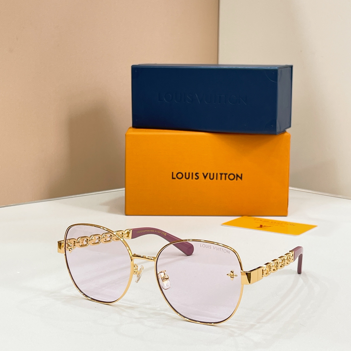 Louis Vuitton LOUIS VUITTO* MODEL：Z2690U SIZE：59口18-145