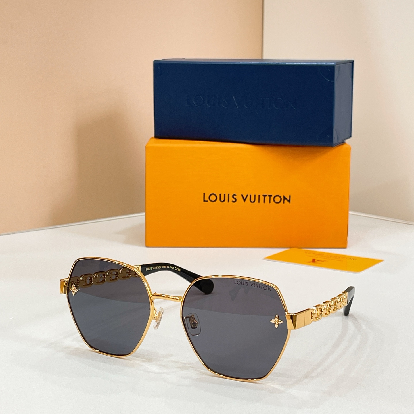 Louis Vuitton LOUIS VUITTO* MODEL：Z2691U SIZE：59口18-145
