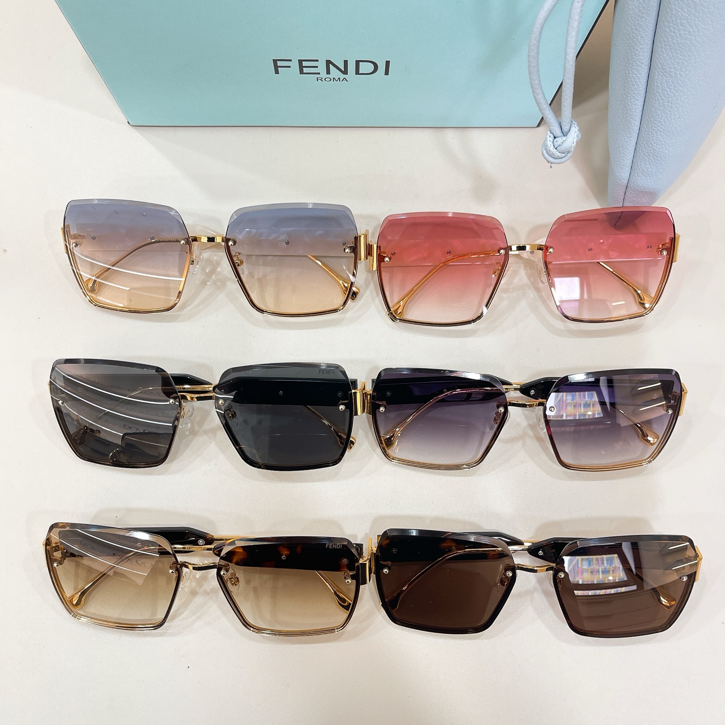 FENDI✨✨✨MODEL：FE  40154I✨✨ SIZE：62口16-145✨✨✨