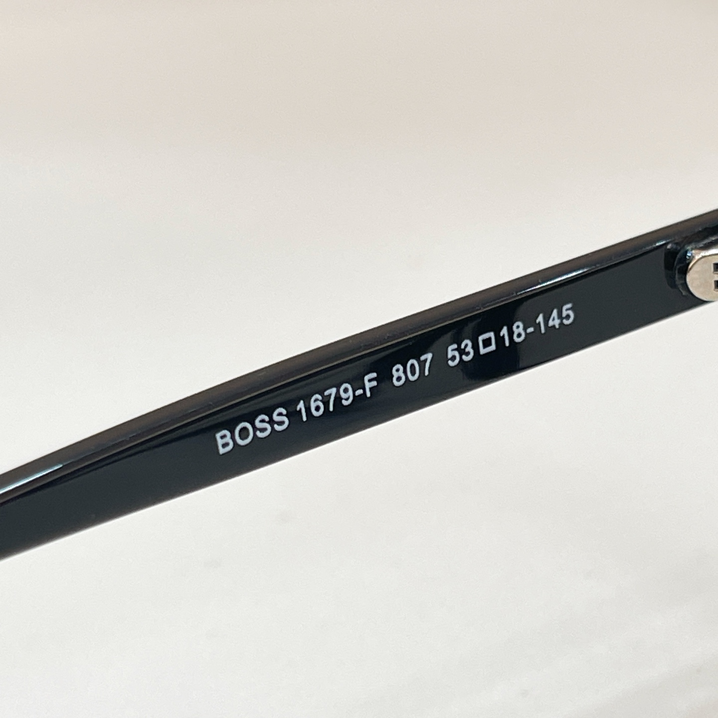 Unknown BOSS MODEL: Boss 1679 SIZE：53口18-145