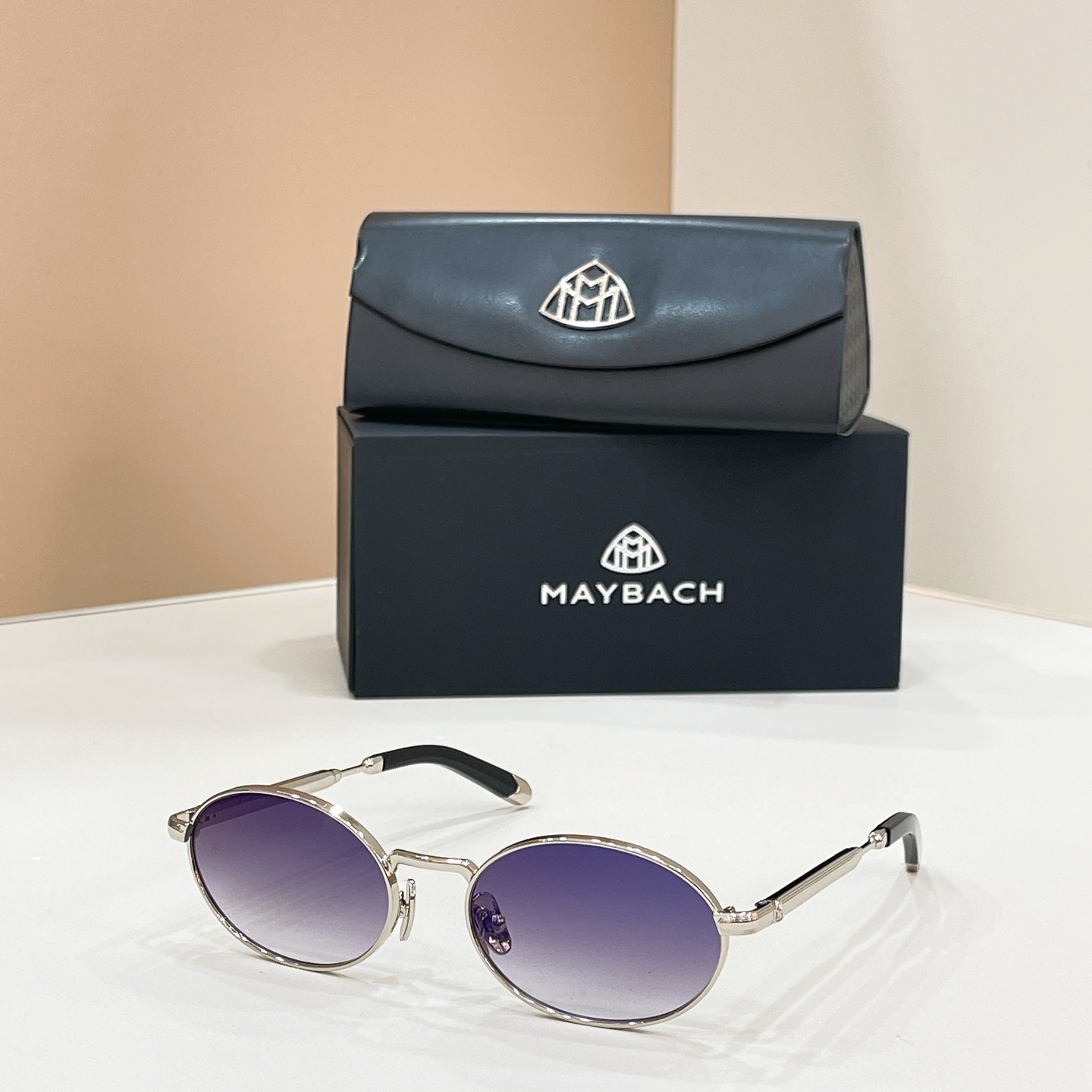 Unknown MAYBACH迈巴赫 THE BOULEVARD SIZE：54口19-145