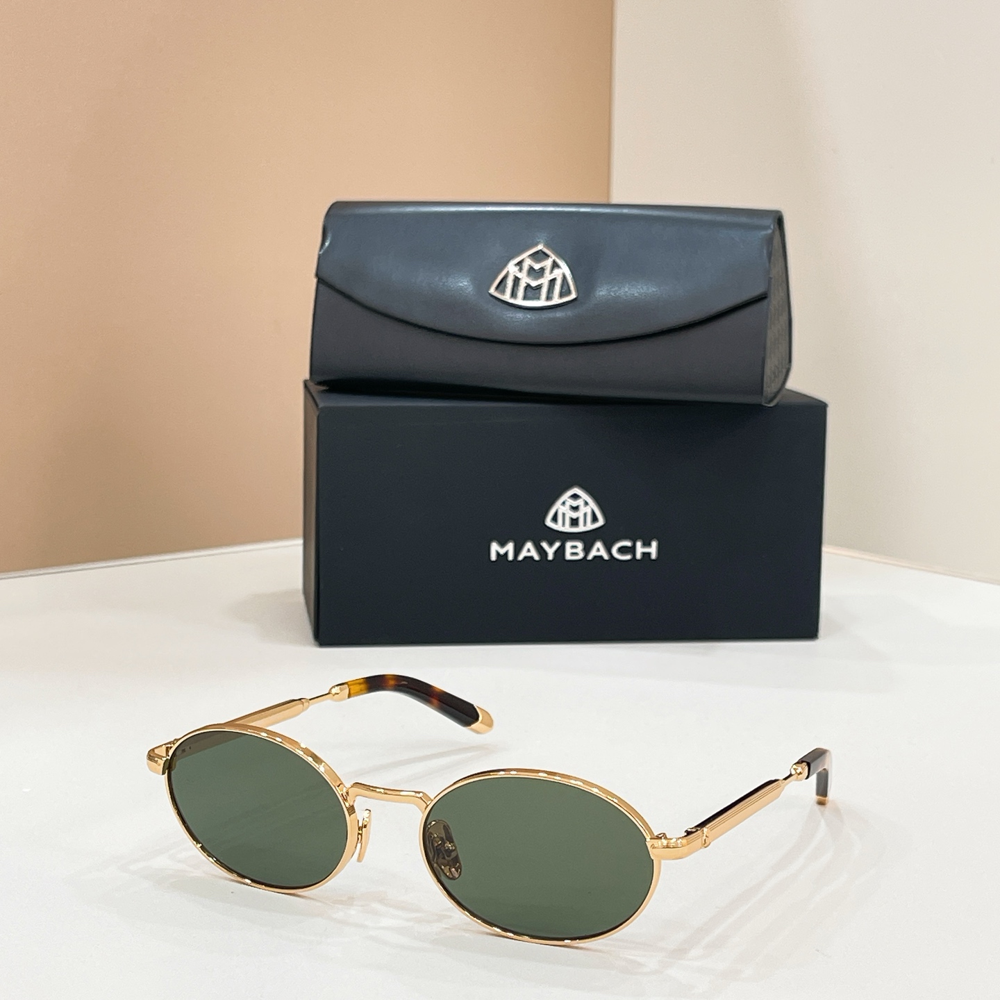 Unknown MAYBACH迈巴赫 THE BOULEVARD SIZE：54口19-145
