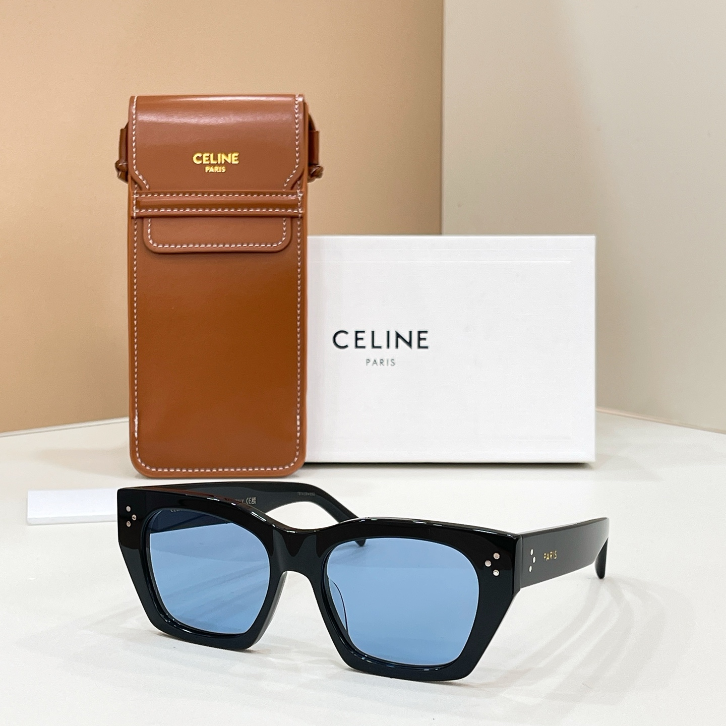 Celine 09012076CELIN* MODEL: CL40342I SIZE:53口18-145