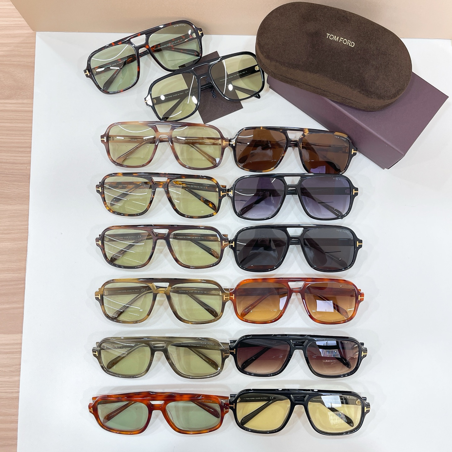 Tom Ford Tom Ford MODEL：TF884 SIZE：60口16-140