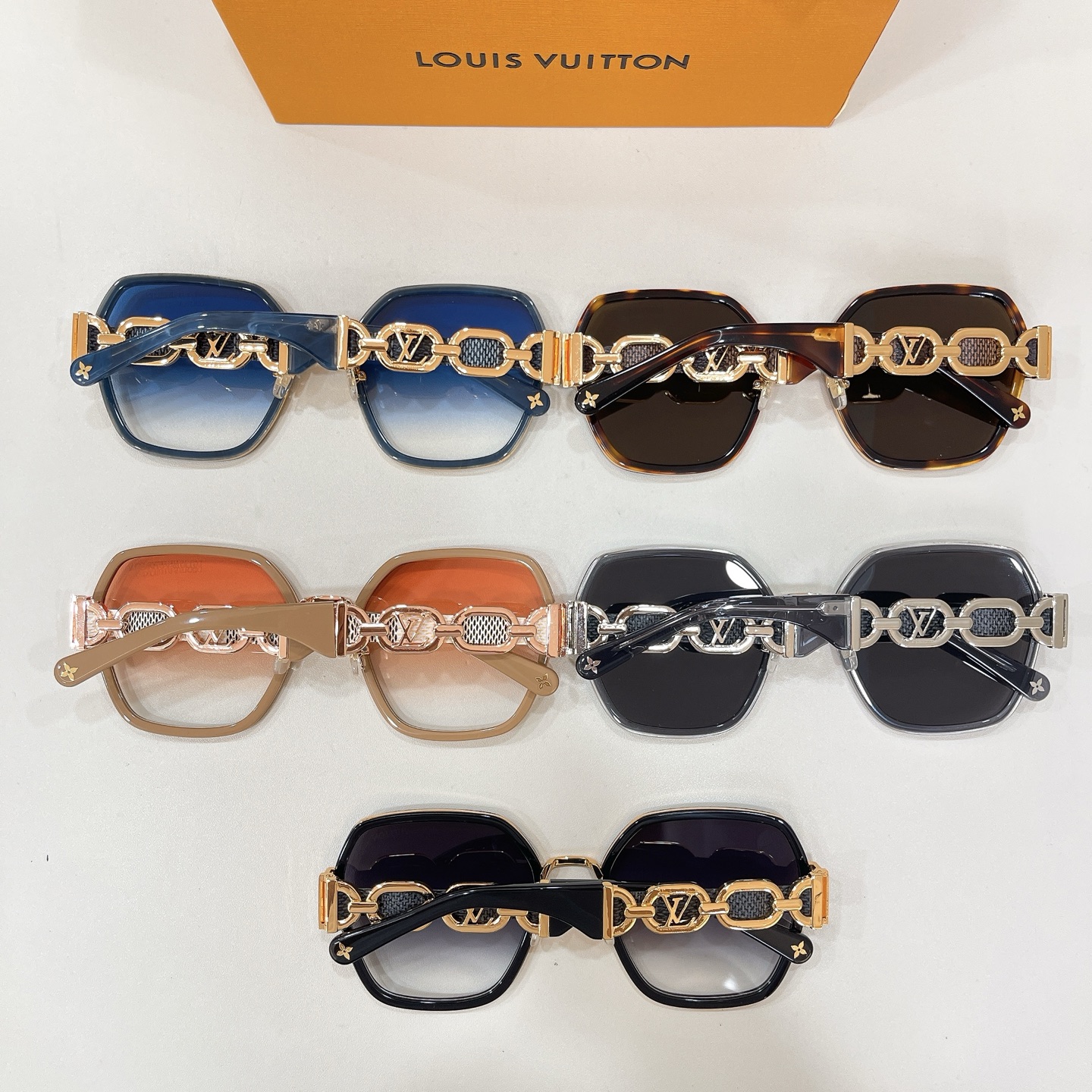 LOUIS VUITTO*✨✨✨MODEL：Z4063E ✨✨✨ SIZE：58口21-145✨✨✨