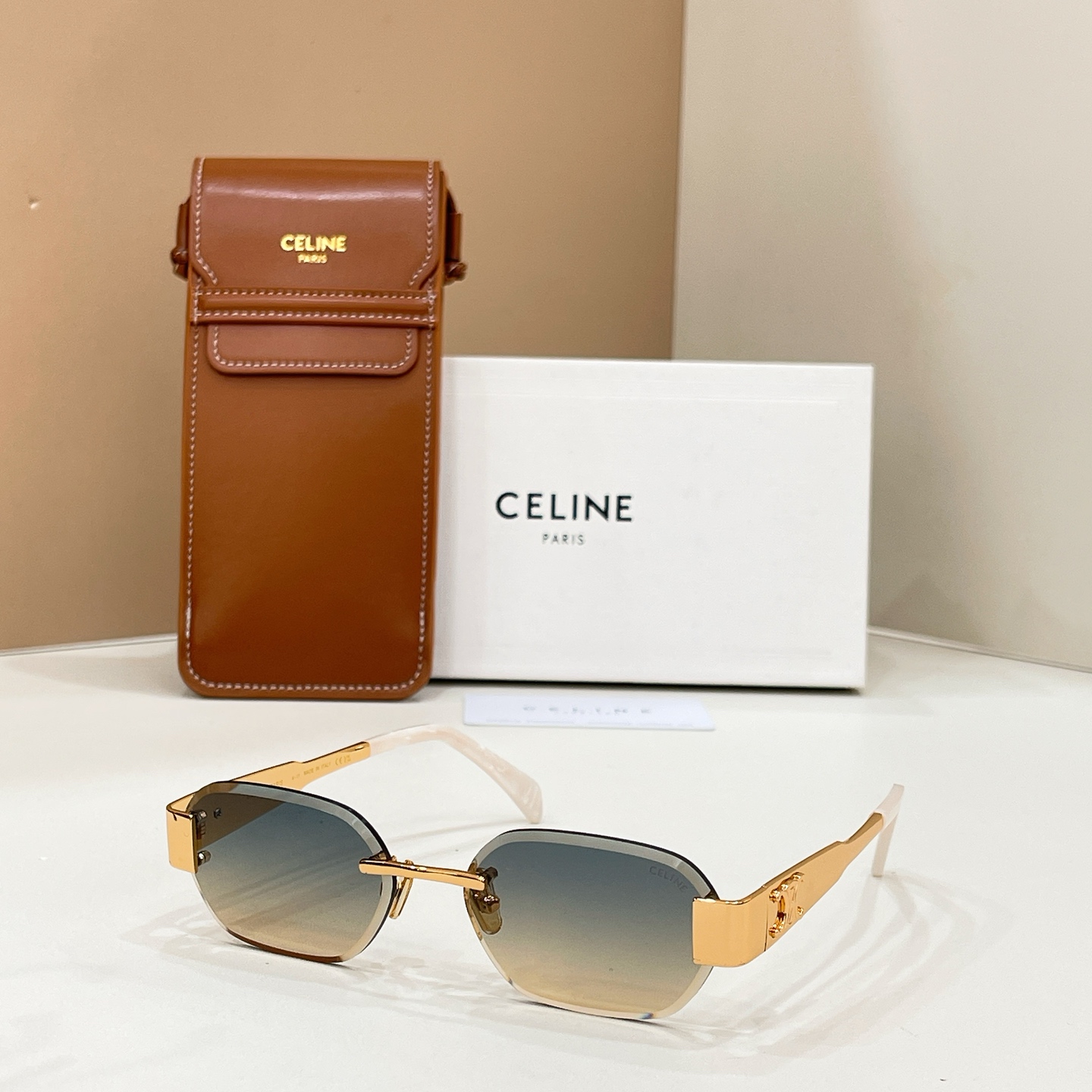 Celine 13015043CELIN* MODEL: CL42120U SIZE:57口17-142