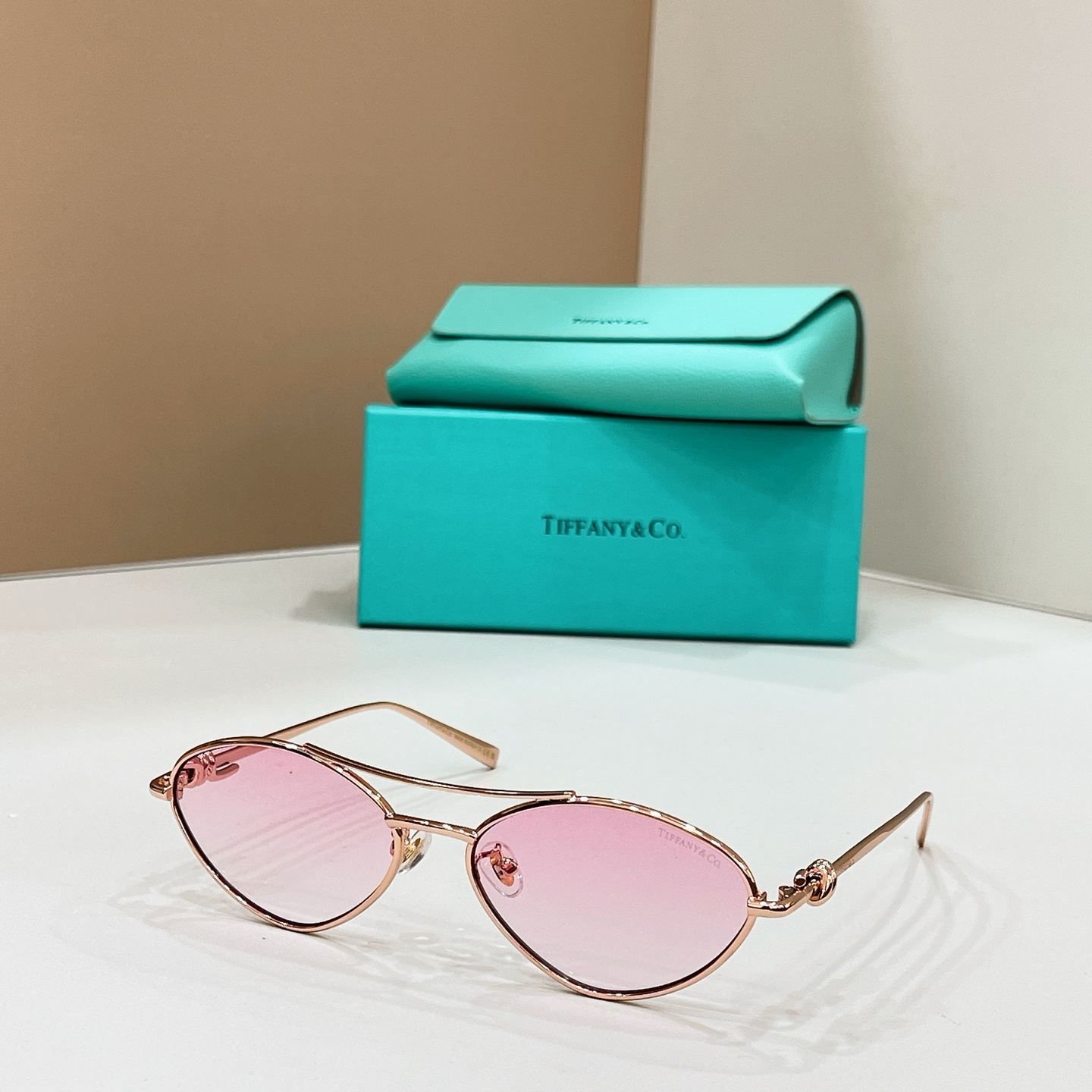 Tiffany & Co. 13015043TIFFANY&Co. MODEL：TF3117 SIZE：57口16-140
