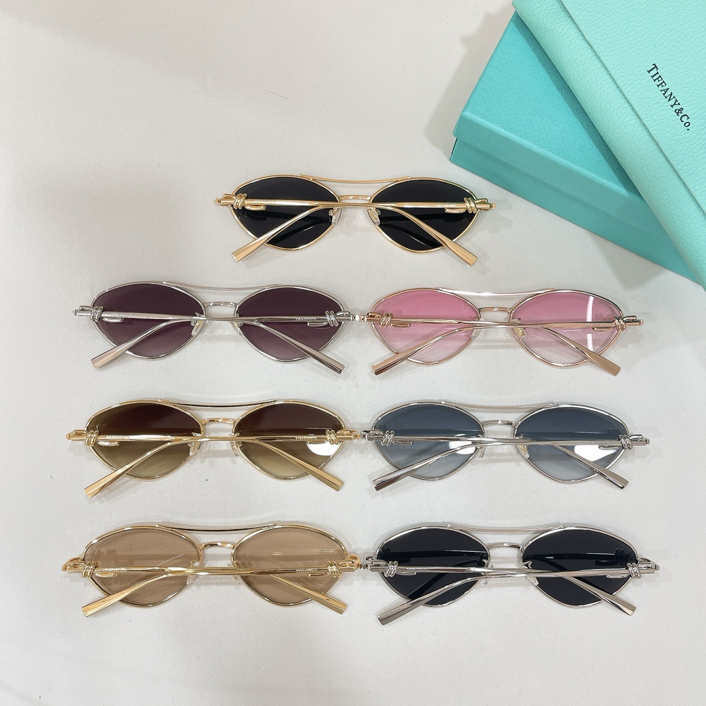 Tiffany & Co. TIFFANY&Co. MODEL：TF3117 SIZE：57口16-140