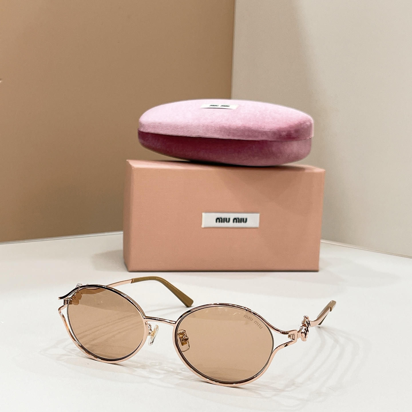 Miu Miu MIU M*