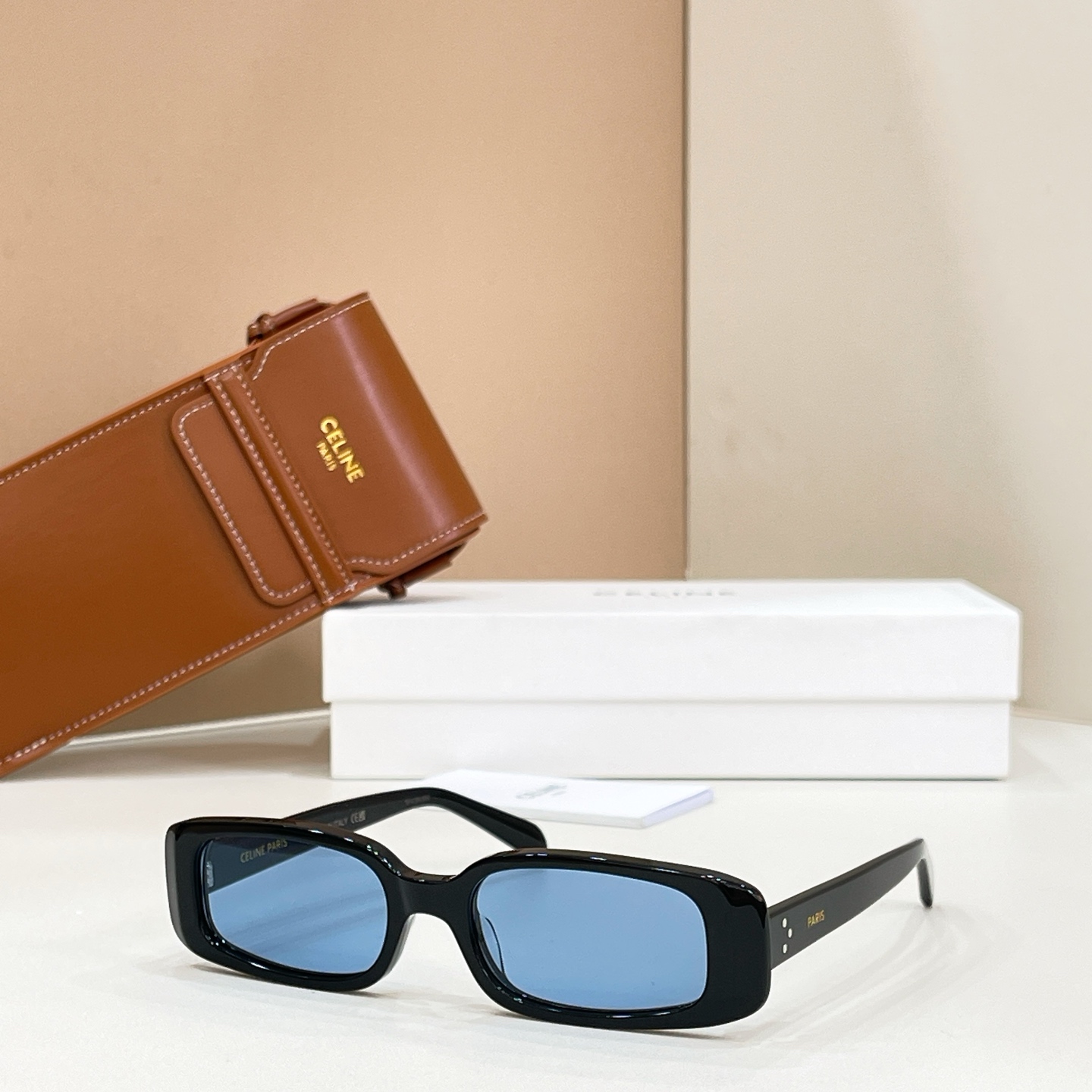 Celine CELIN* MODEL: CL40343U SIZE:53口16-145