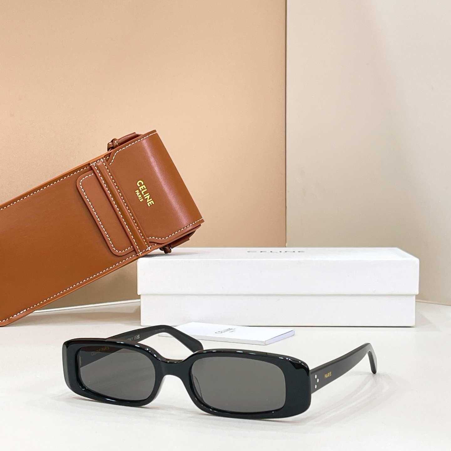 Celine CELIN* MODEL: CL40343U SIZE:53口16-145
