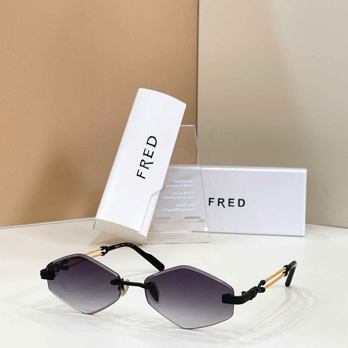 Fred FRED 57102U