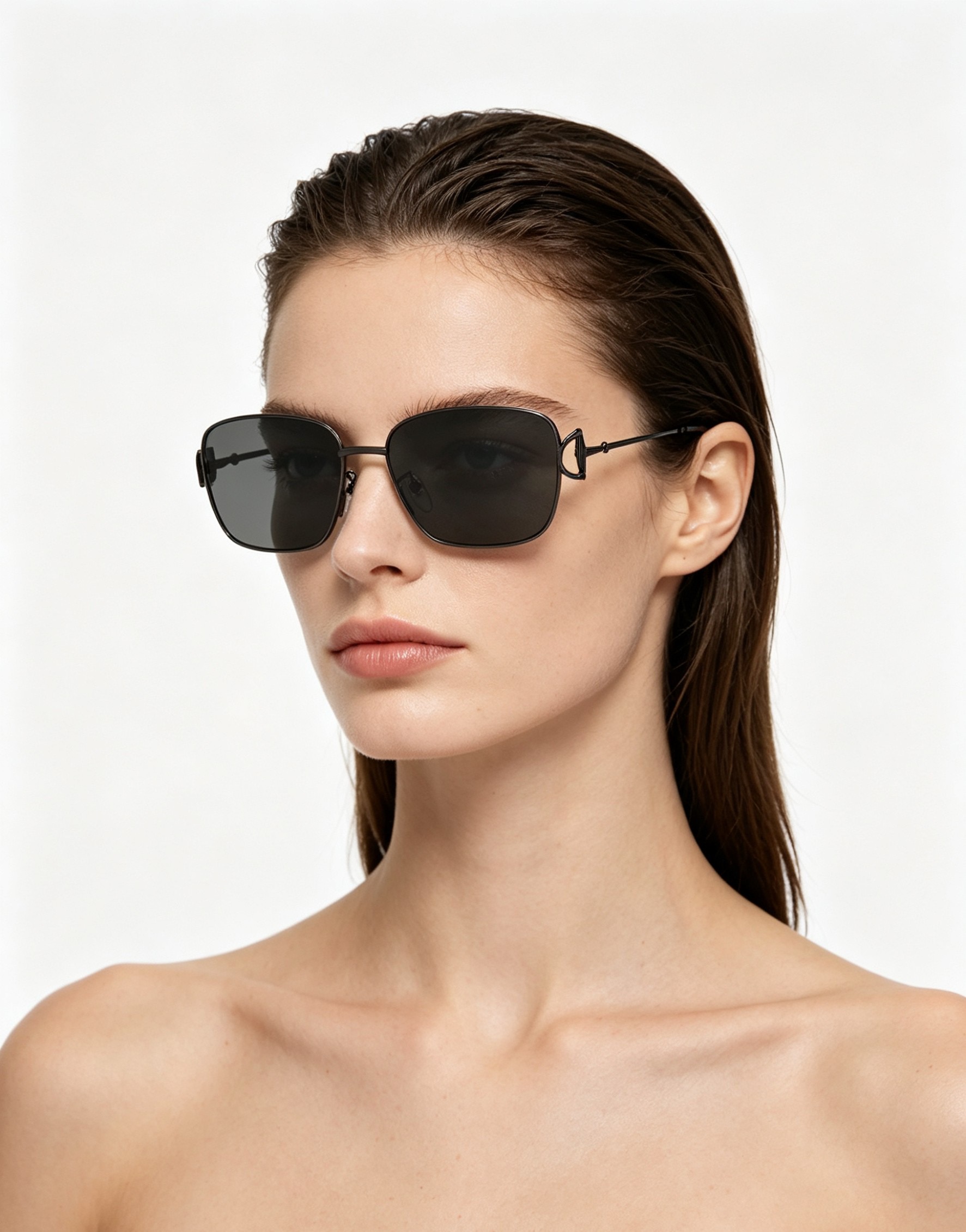 Gucci GUCCI* MODEL：GG2251SK