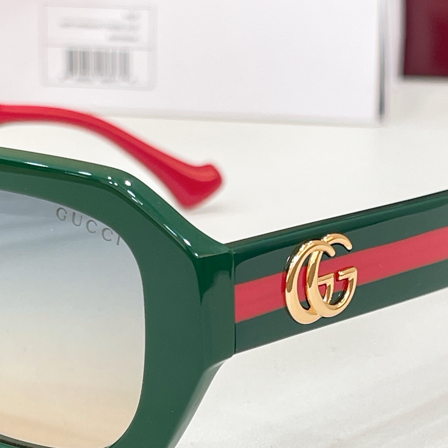Gucci Gucci MODEL：GG1553S SIZE：54口21-145