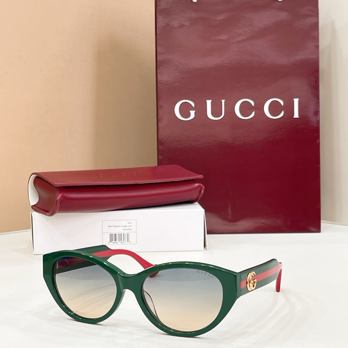 Gucci Gucci MODEL：GG1554S SIZE：57口17-145