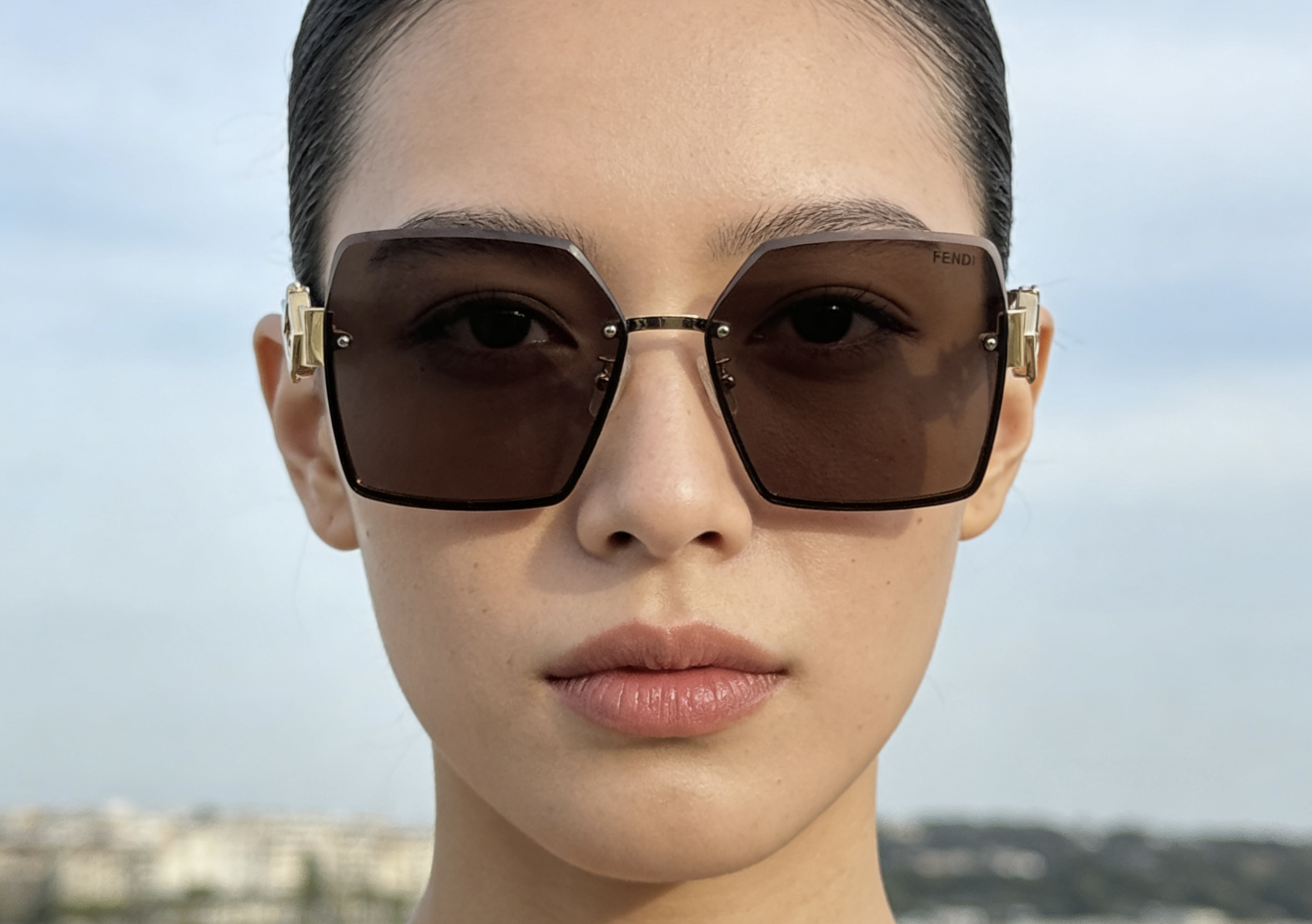 Fendi FENDI MODEL：FE 40151I SIZE：62口16-140