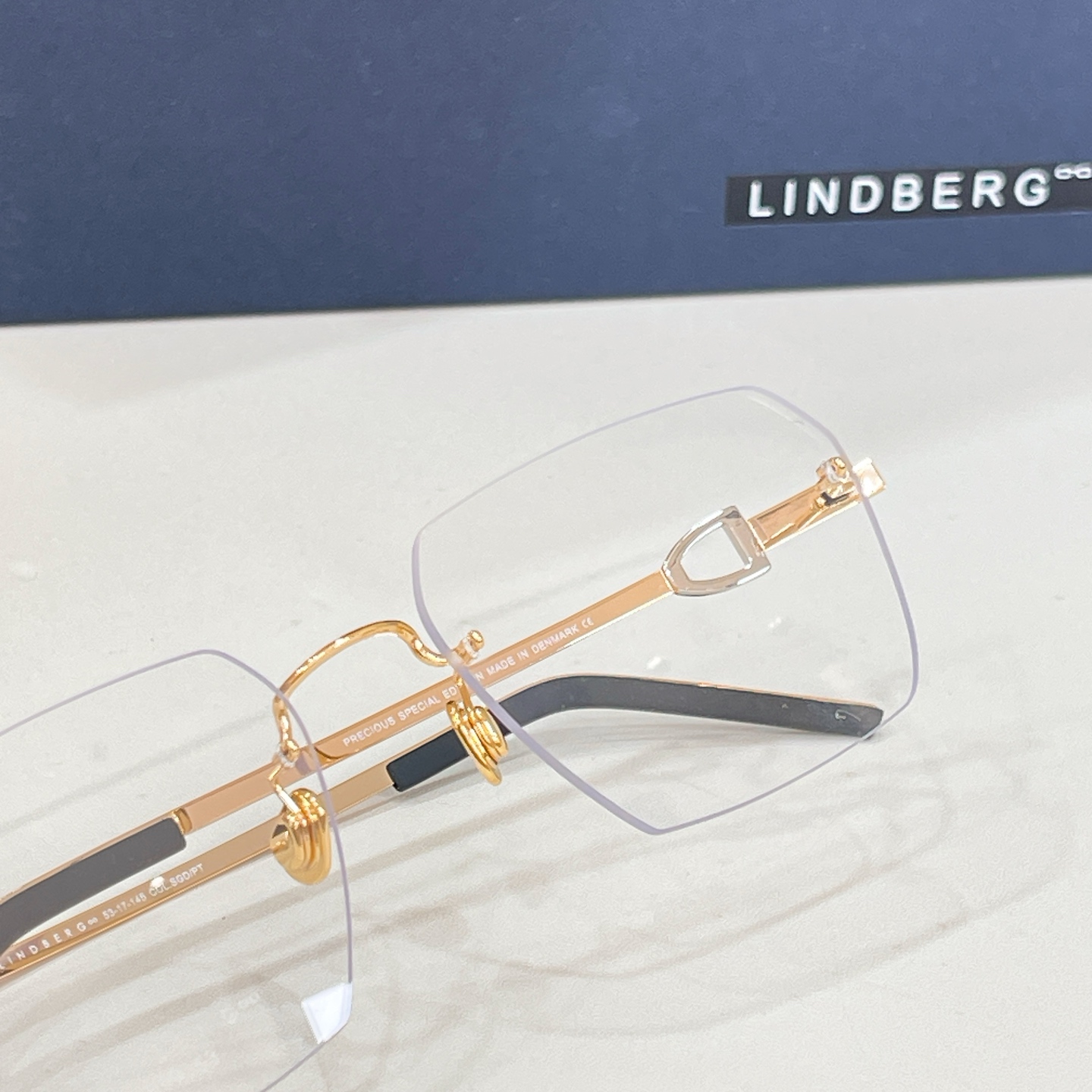 Unknown LINDBER*
