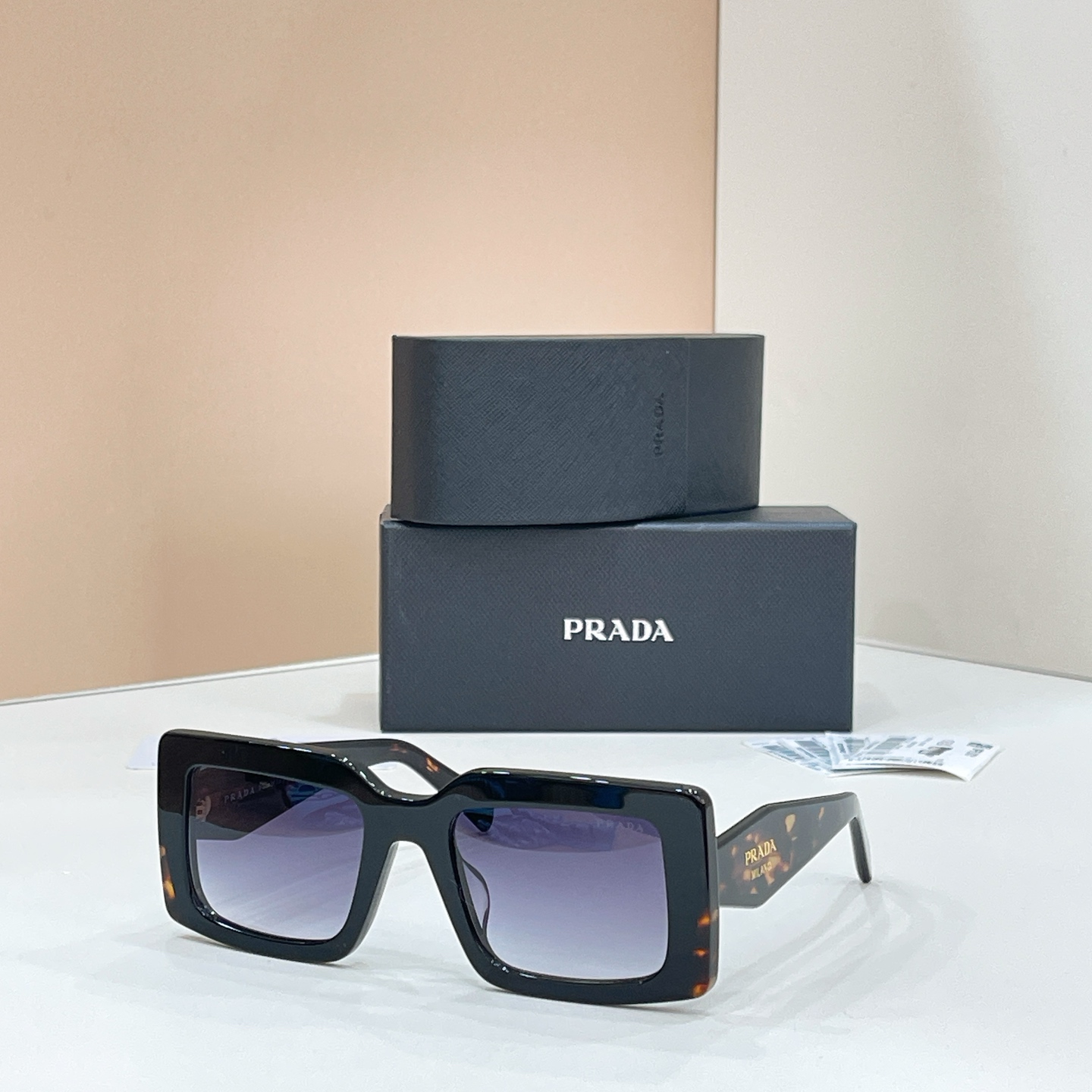 Prada 10013046PRAD* MODEL：SPR D01 SIZE：52口21-140
