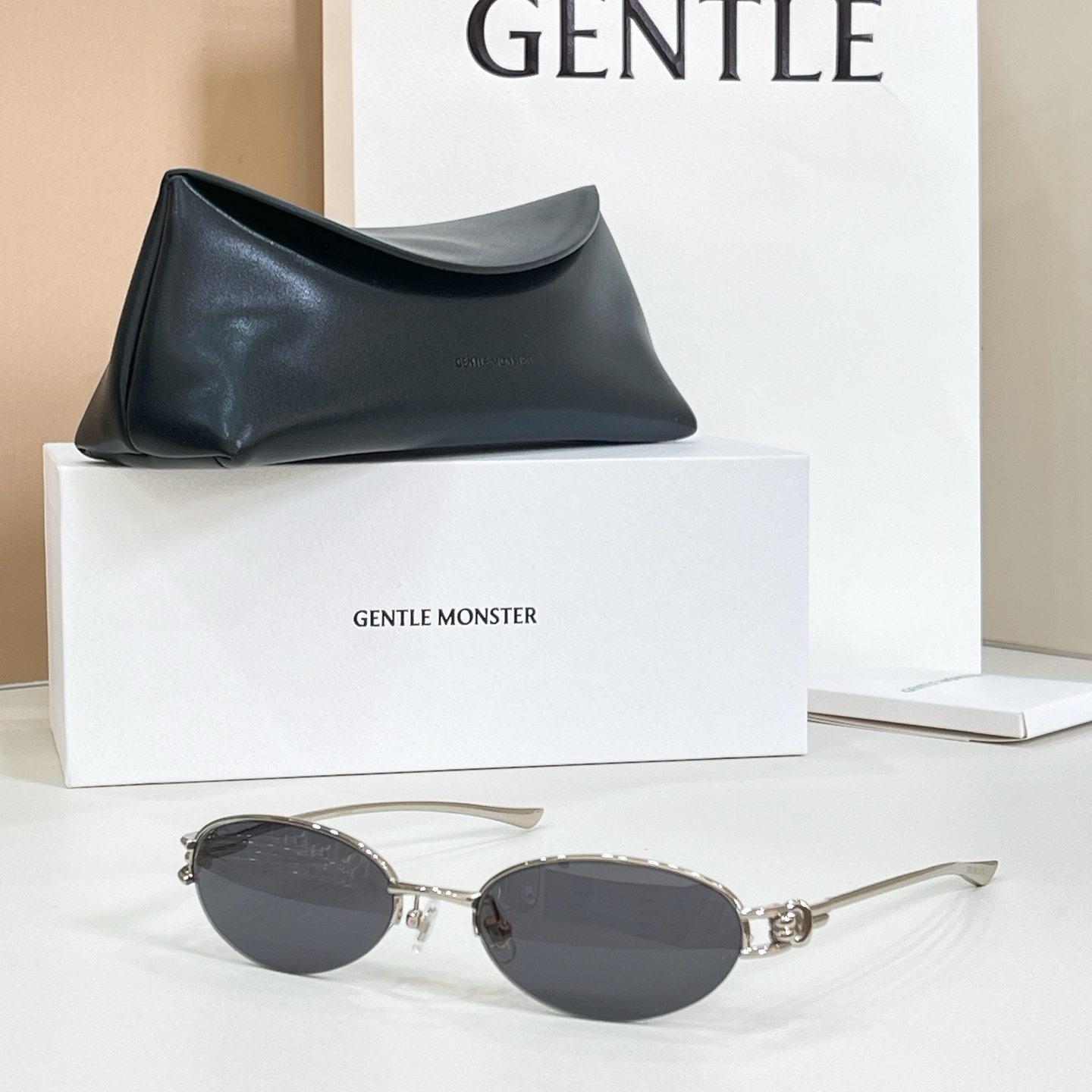 Gentle Monster 14016073Gentle Monster MODEL：ORIGAMI SIZE：54口19-140