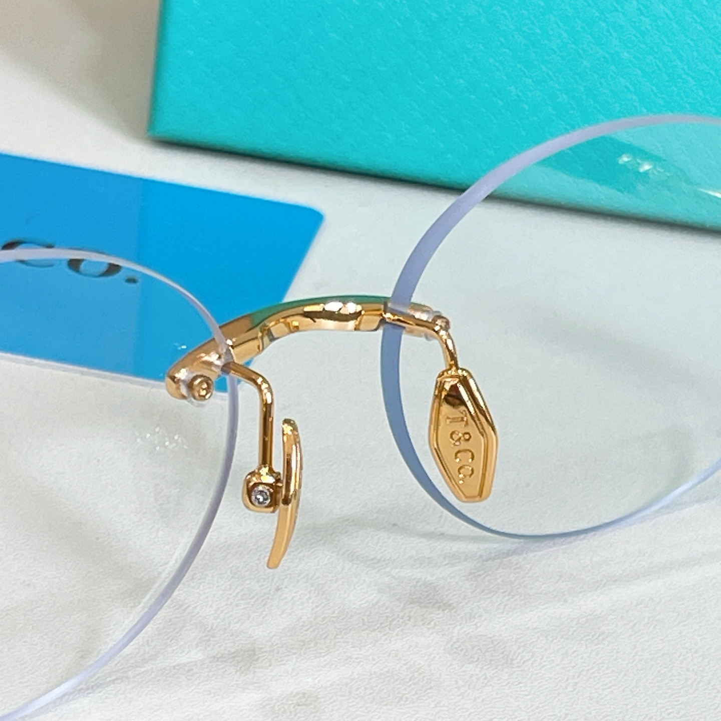 Tiffany & Co. TIFFANY&Co. MODEL：TF3104D SIZE：58口18-140