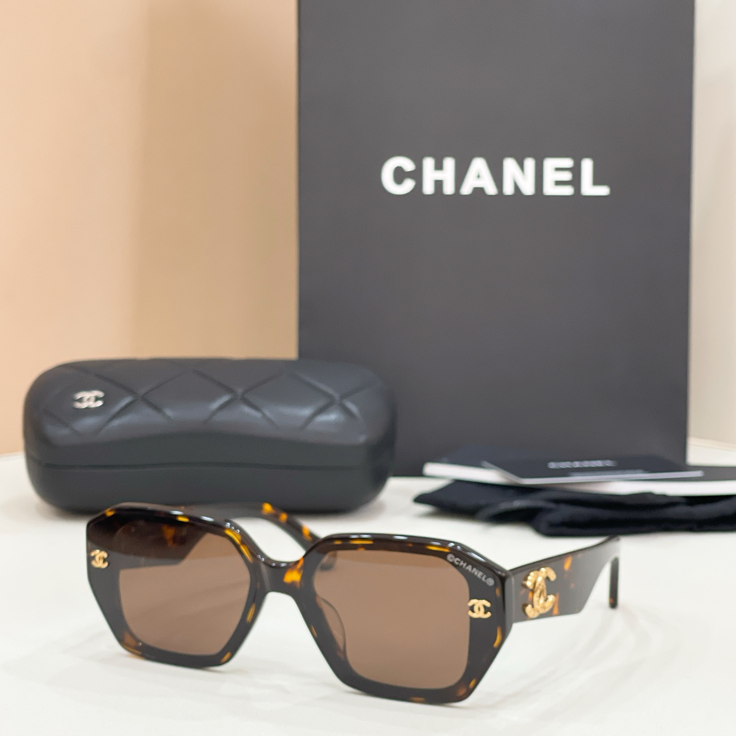 Chanel CHANE*