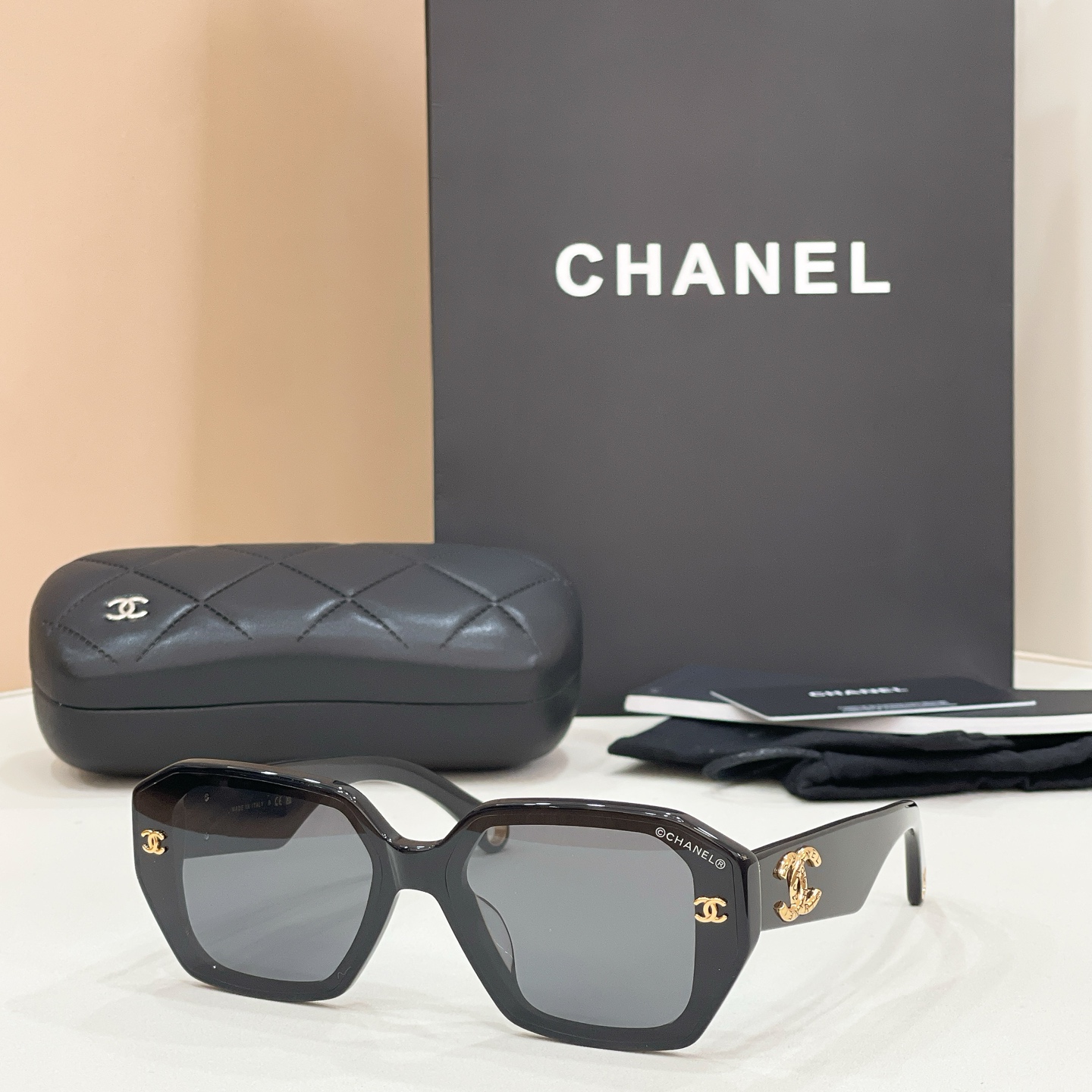 Chanel CHANE*