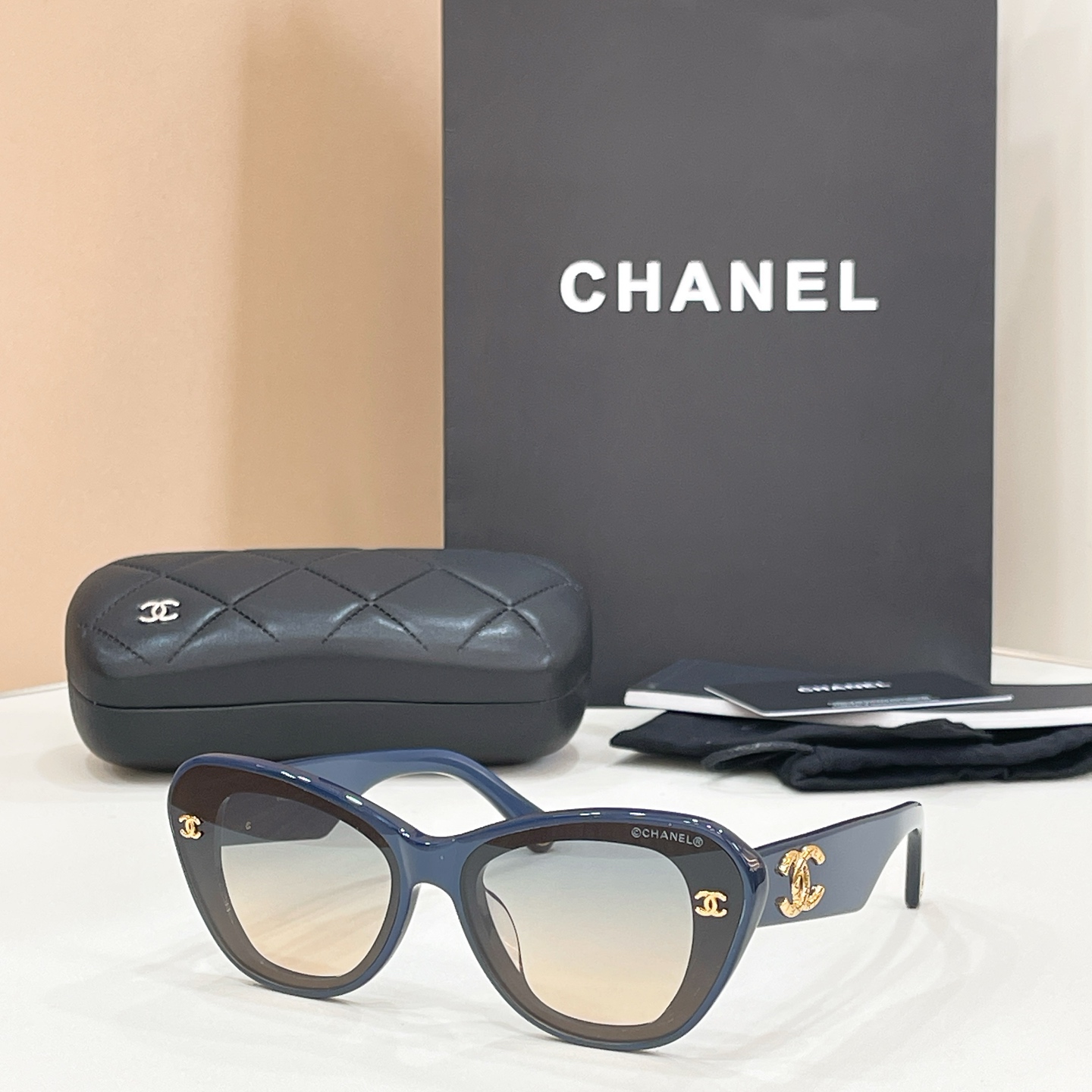 Chanel CHANE*