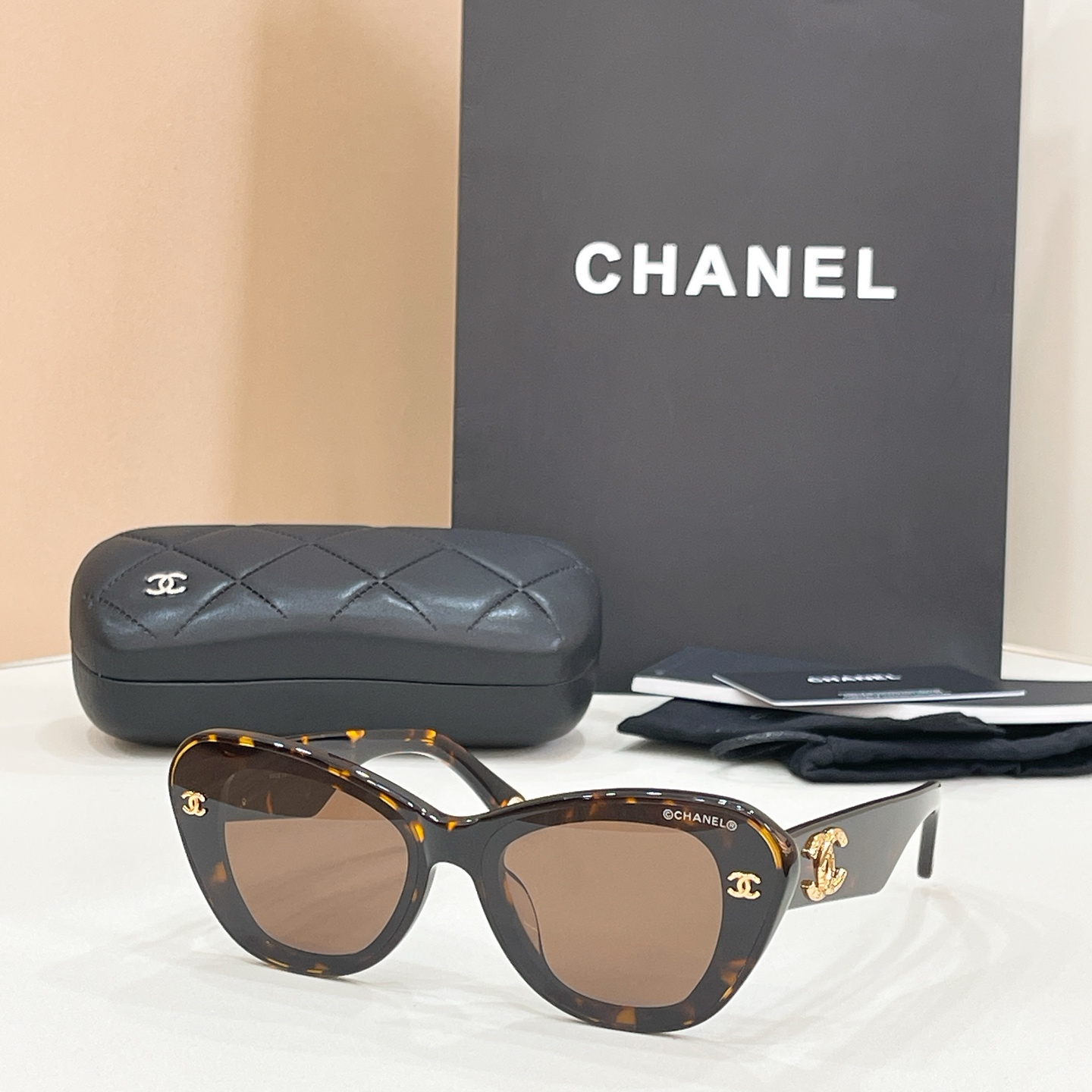 Chanel CHANE*