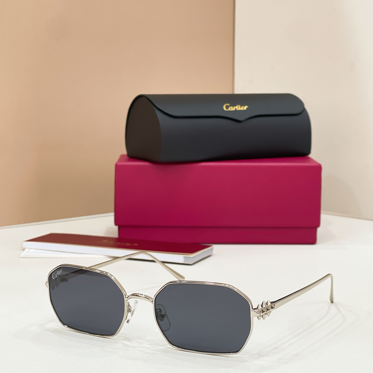 Cartier 13015076Cartie* MODEL：CT0647S SIZE:135